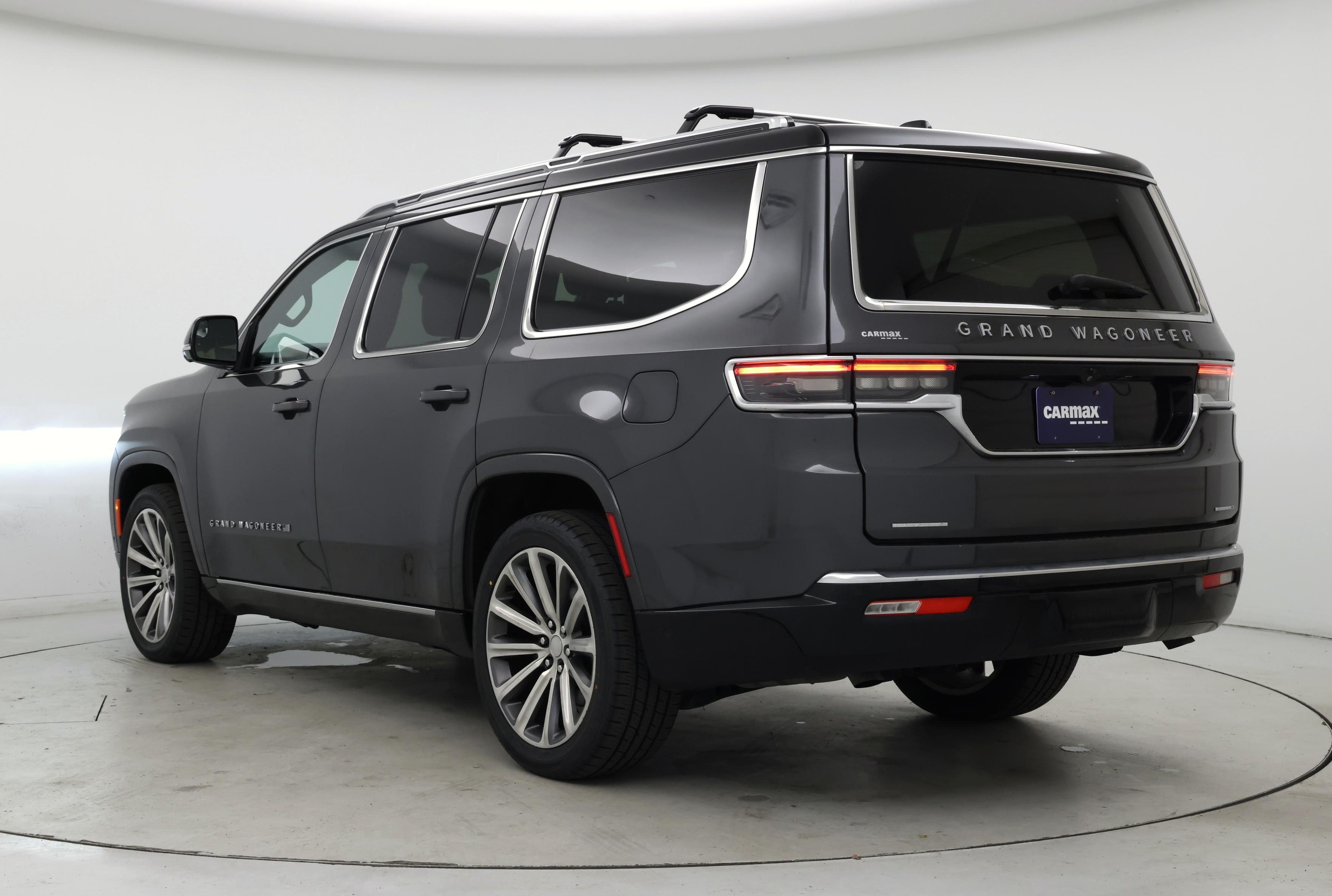 Thumbnail: 2022 Jeep Grand Wagoneer - 2