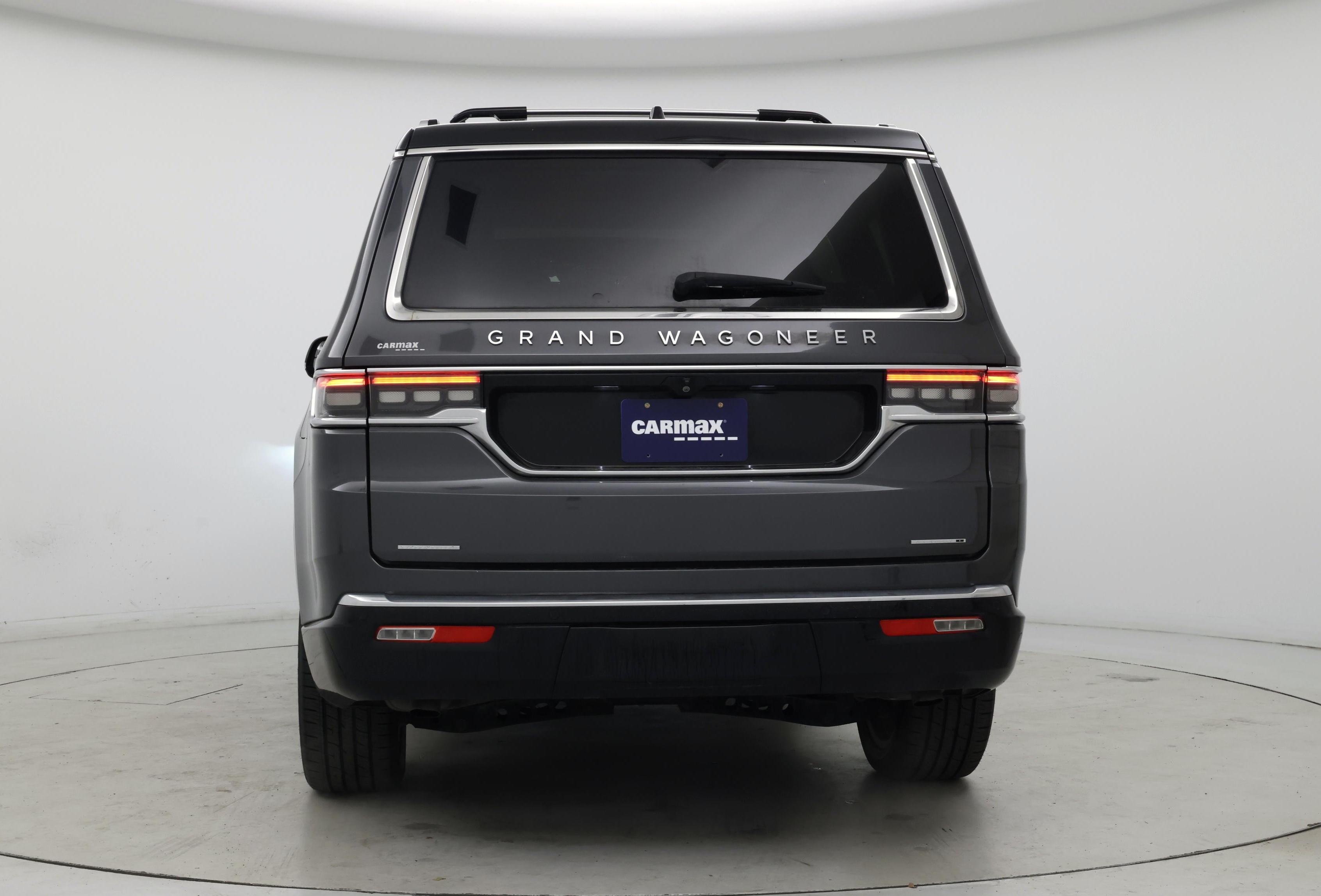 Thumbnail: 2022 Jeep Grand Wagoneer - 6