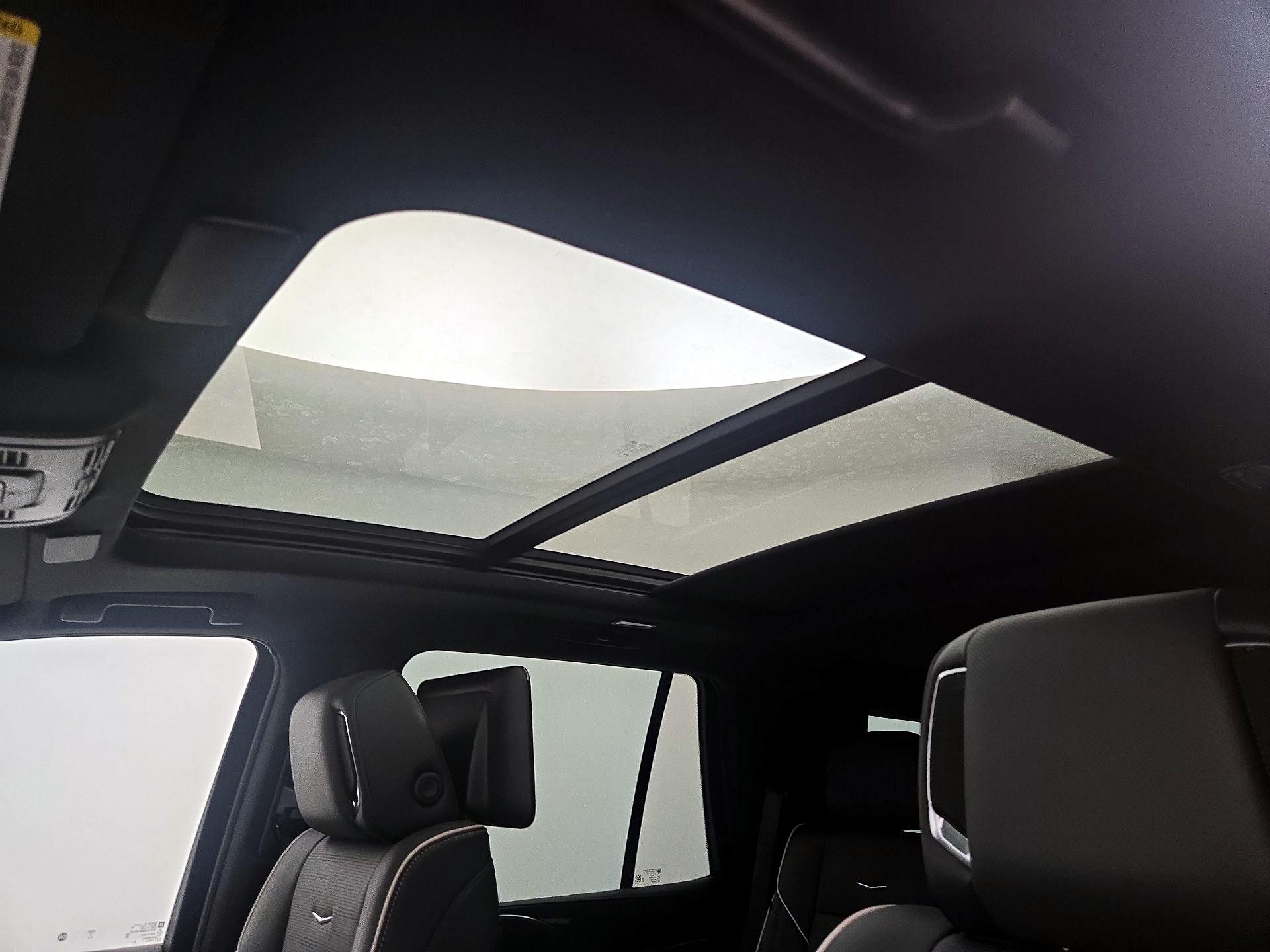 Thumbnail: 2023 Cadillac Escalade - 20