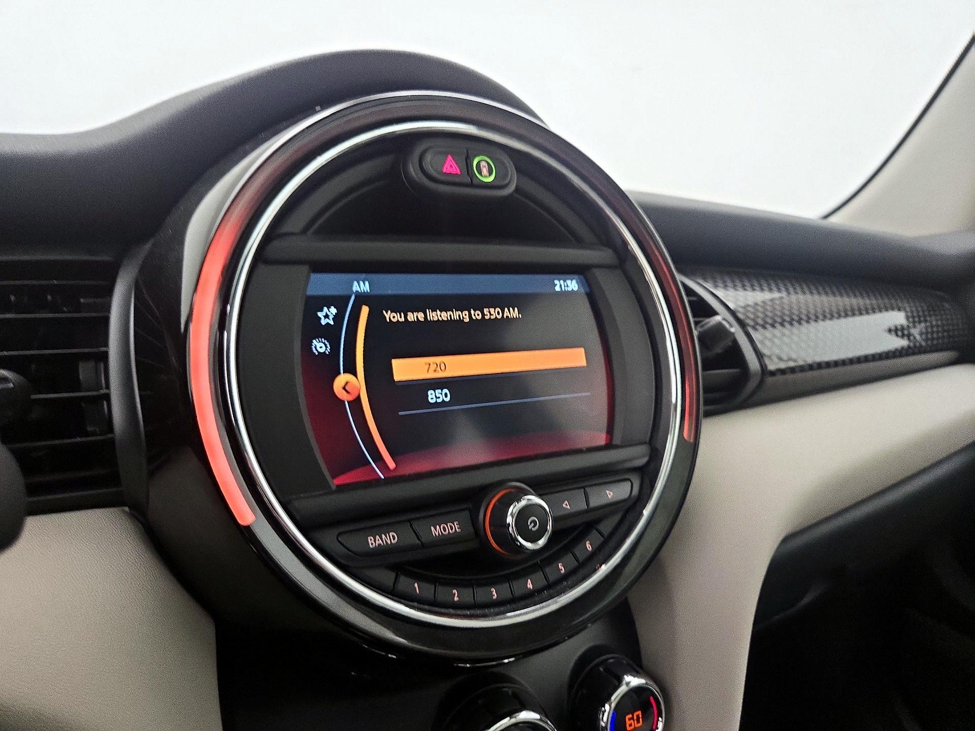 Thumbnail: 2019 MINI Cooper Hardtop - 15