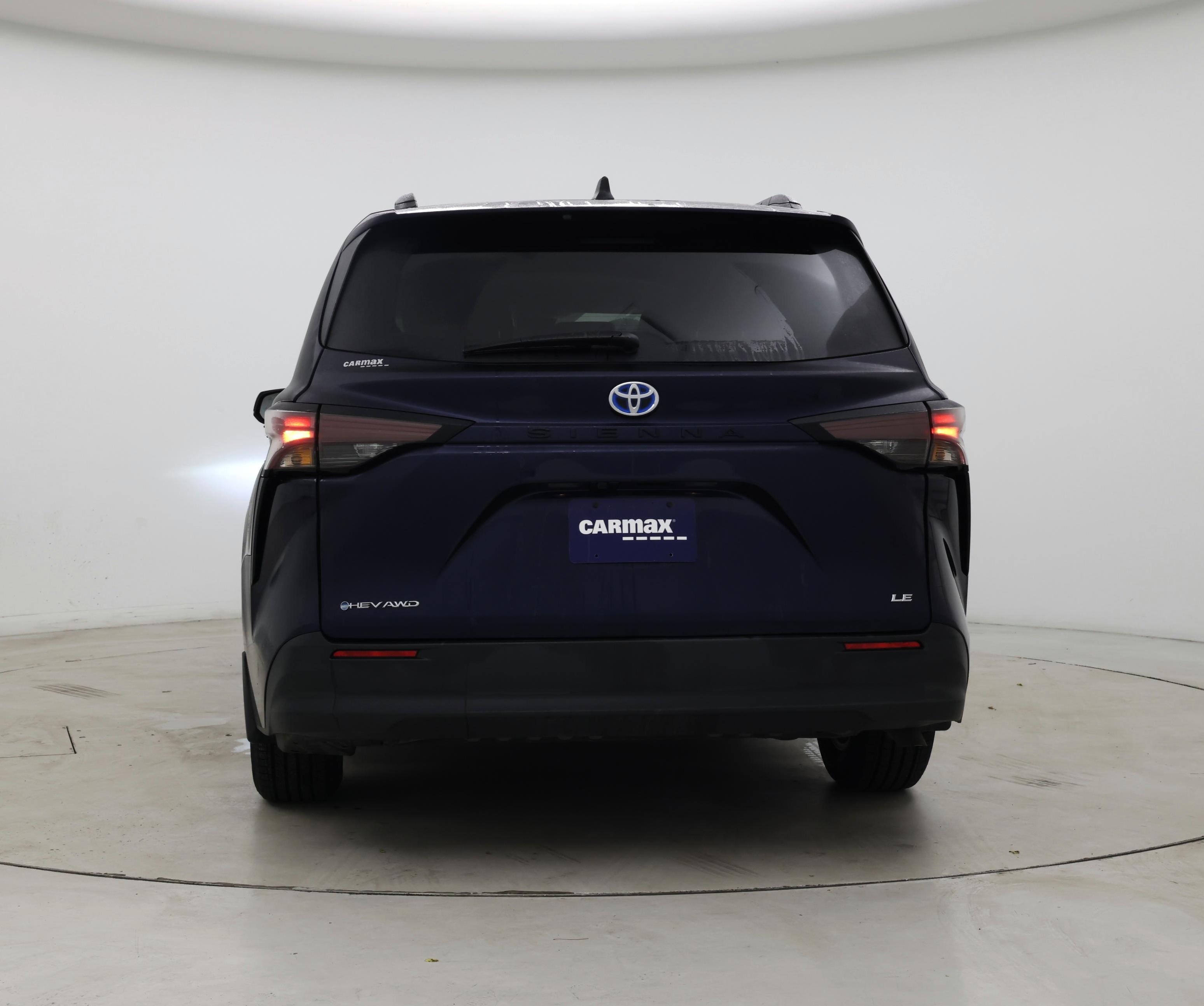 Thumbnail: 2025 Toyota Sienna - 6