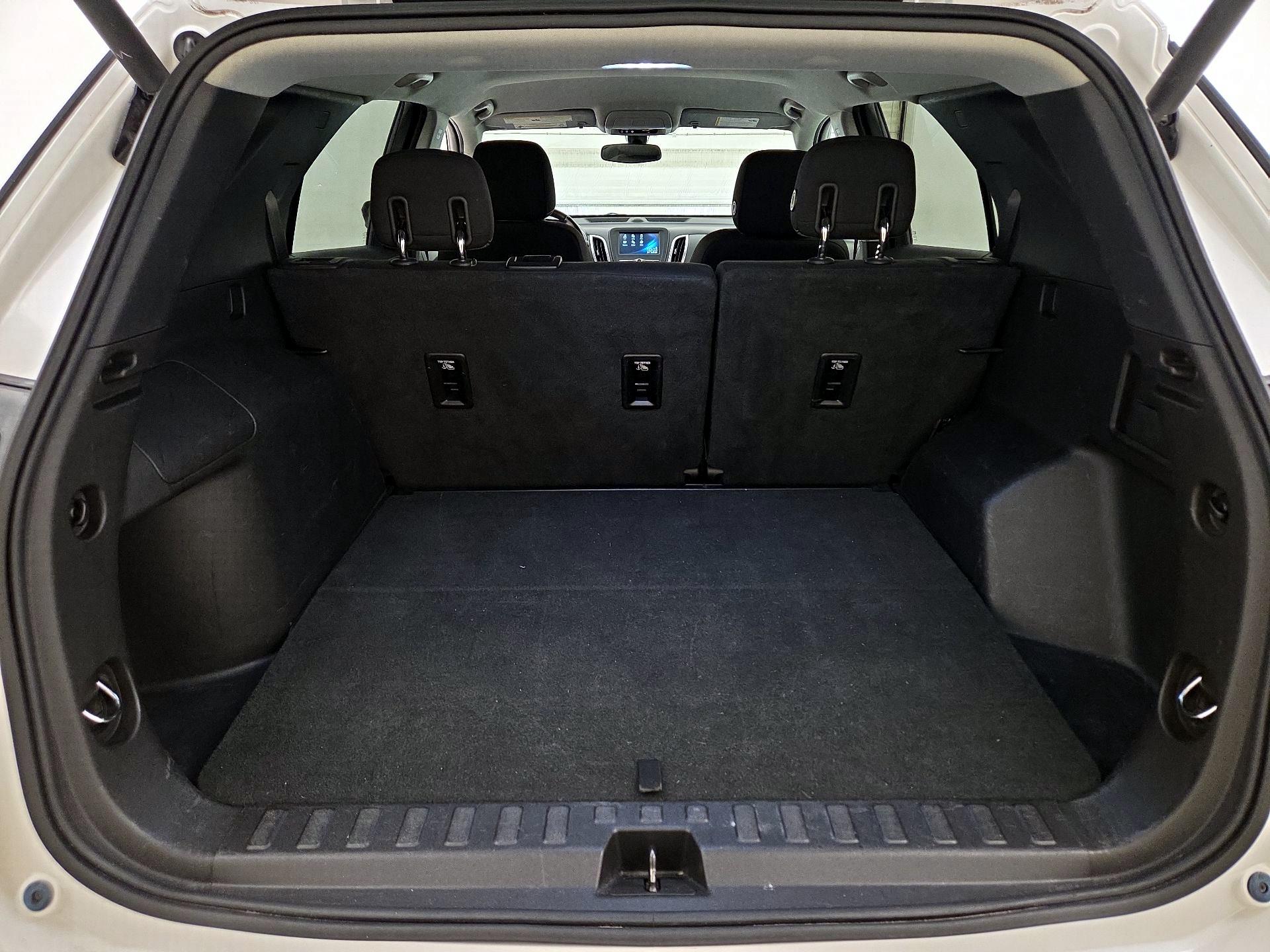 Thumbnail: 2018 Chevrolet Equinox - 20