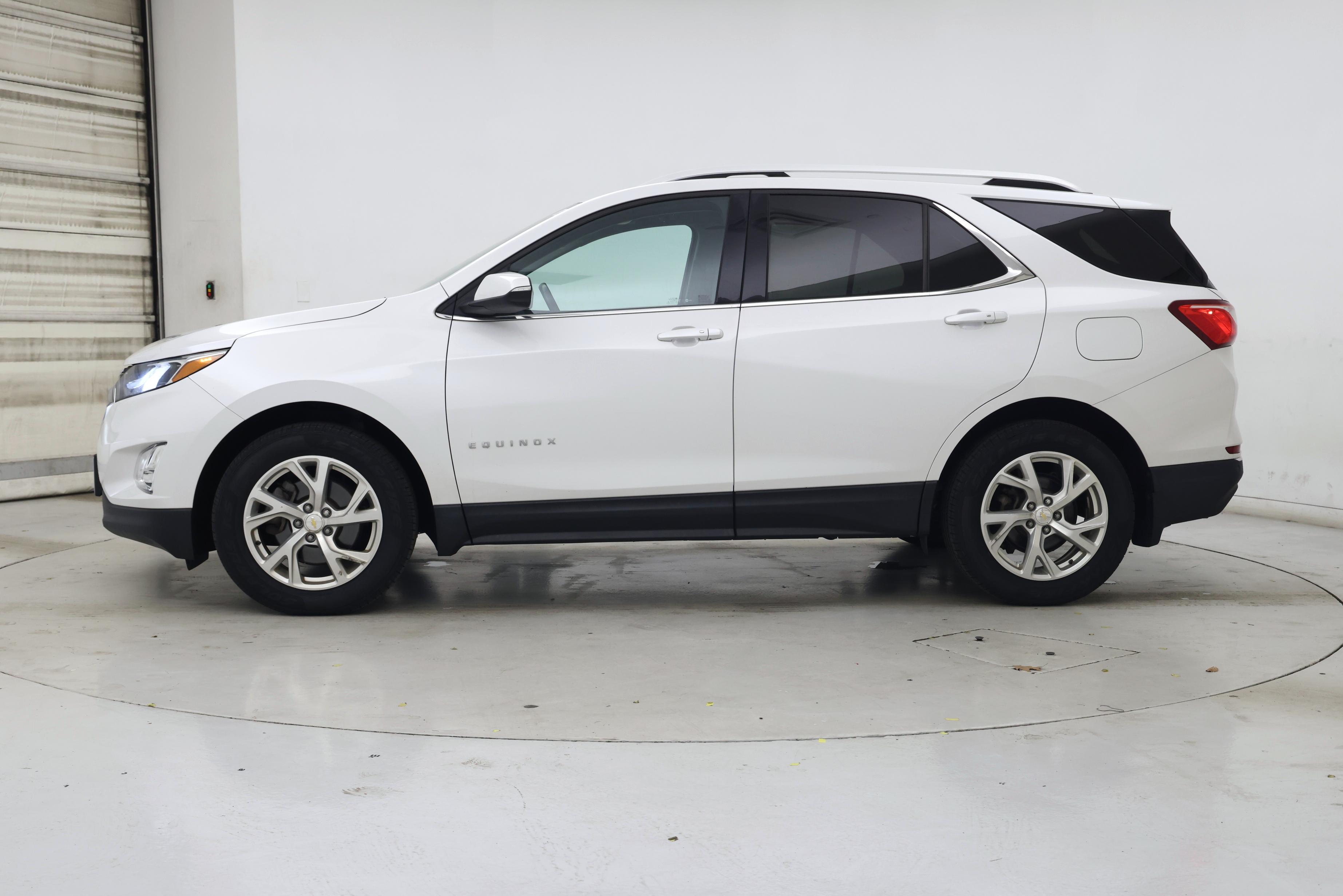 Thumbnail: 2018 Chevrolet Equinox - 3