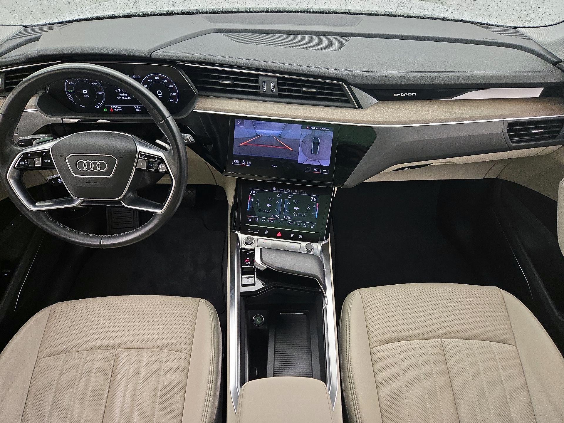 Thumbnail: 2024 Audi Q8 e-tron - 9