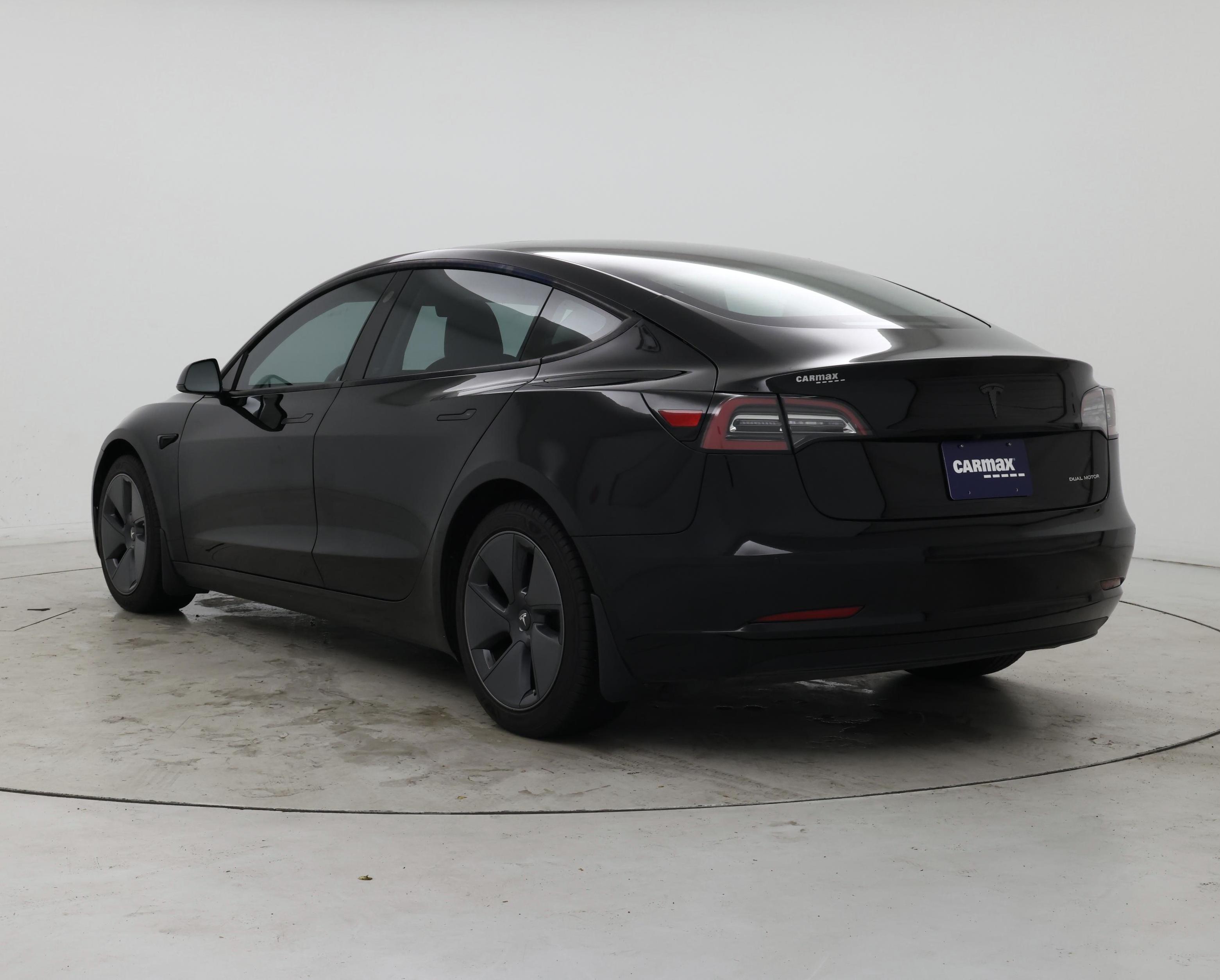 Thumbnail: 2022 Tesla Model 3 - 2