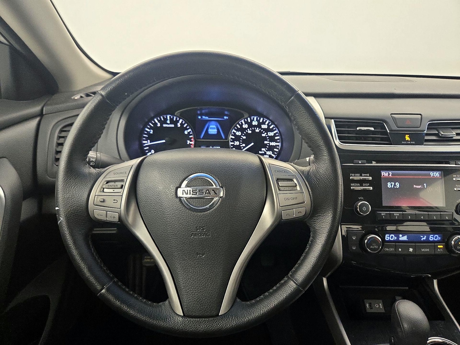 2014 Nissan Altima SV - Photo 11