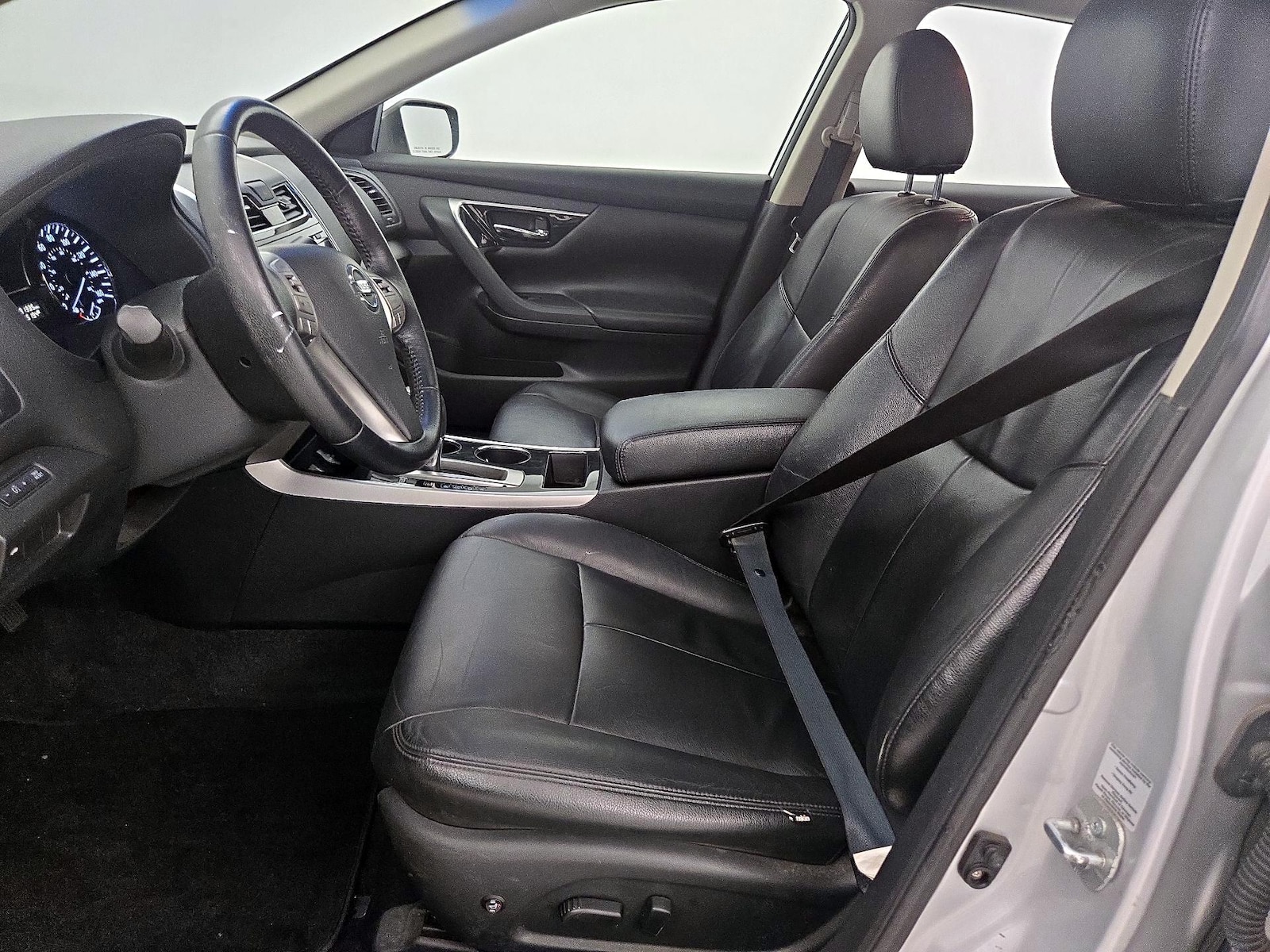 2014 Nissan Altima SV - Photo 12