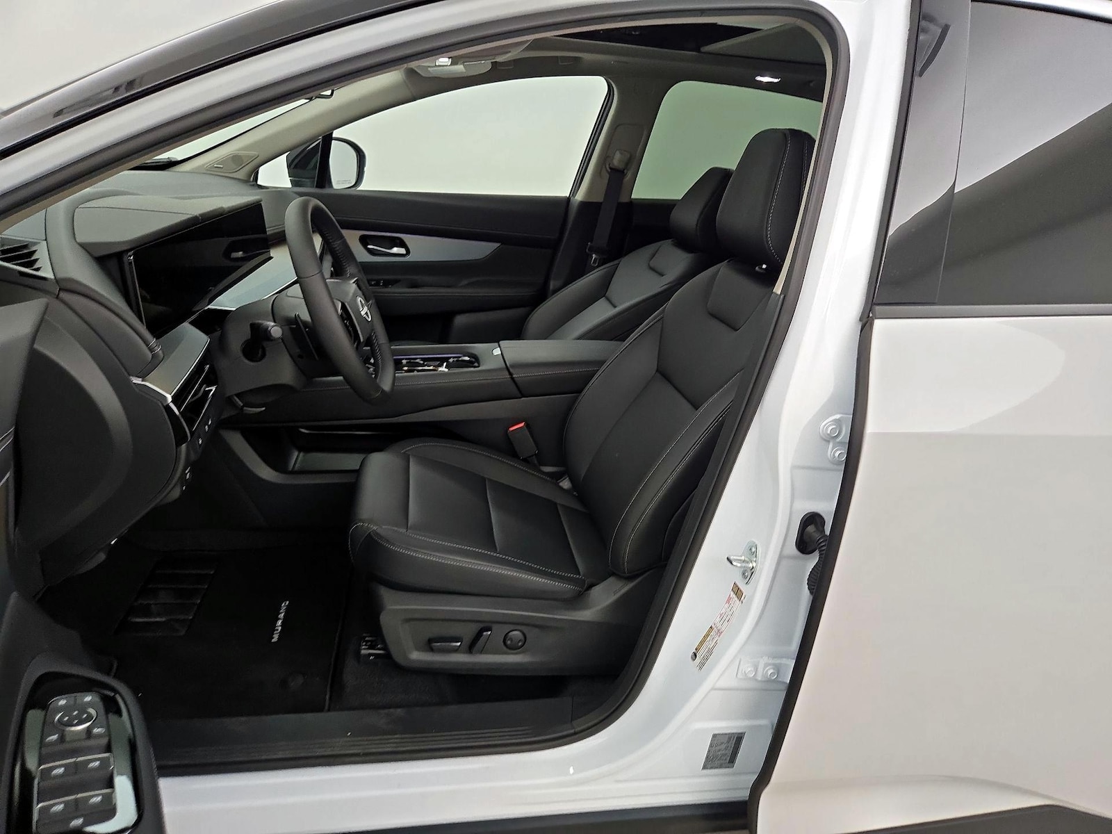 2025 Nissan Murano SL - Photo 12