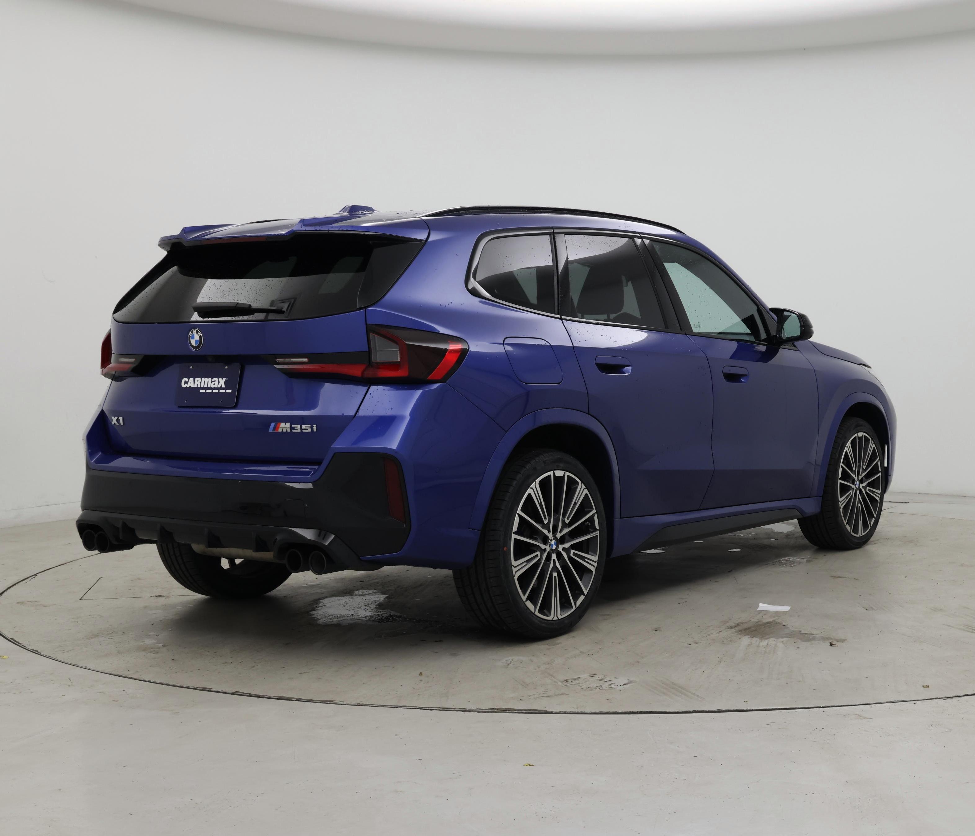 Thumbnail: 2024 BMW X1 - 8