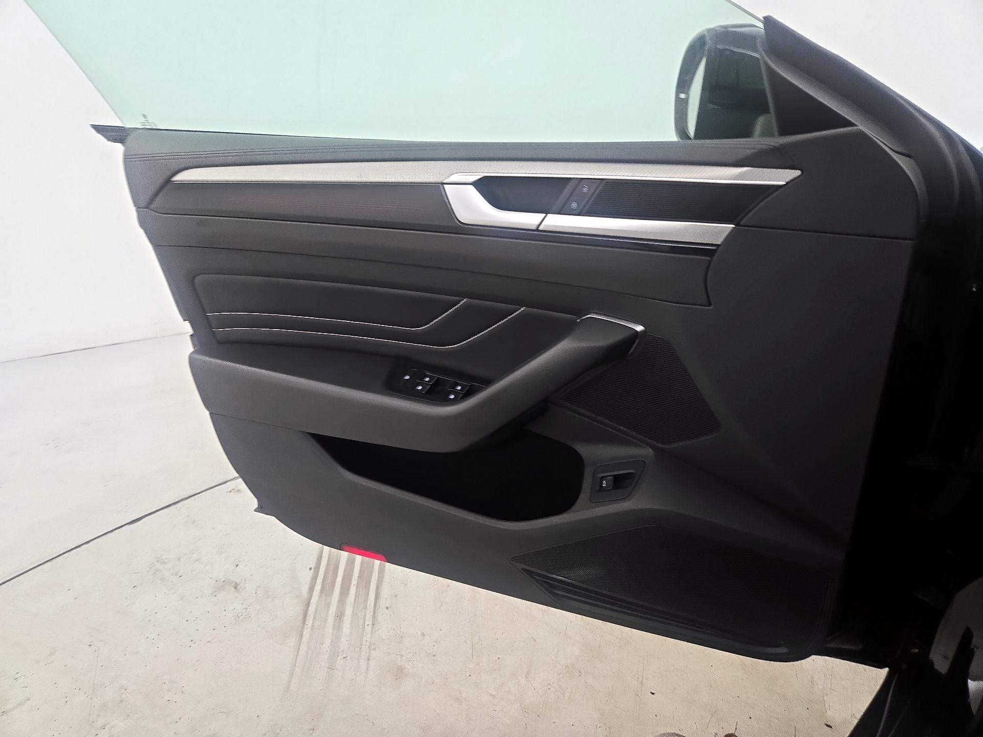Thumbnail: 2021 Volkswagen Arteon - 12