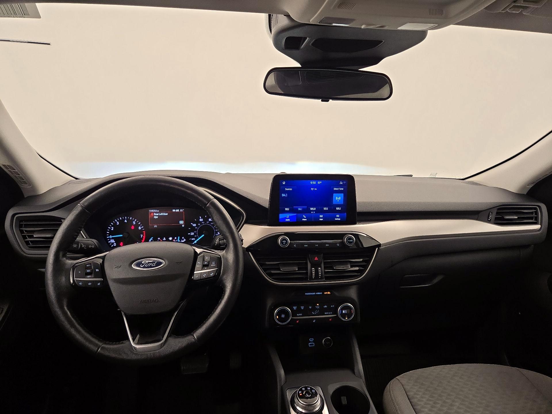 Thumbnail: 2021 Ford Escape - 9