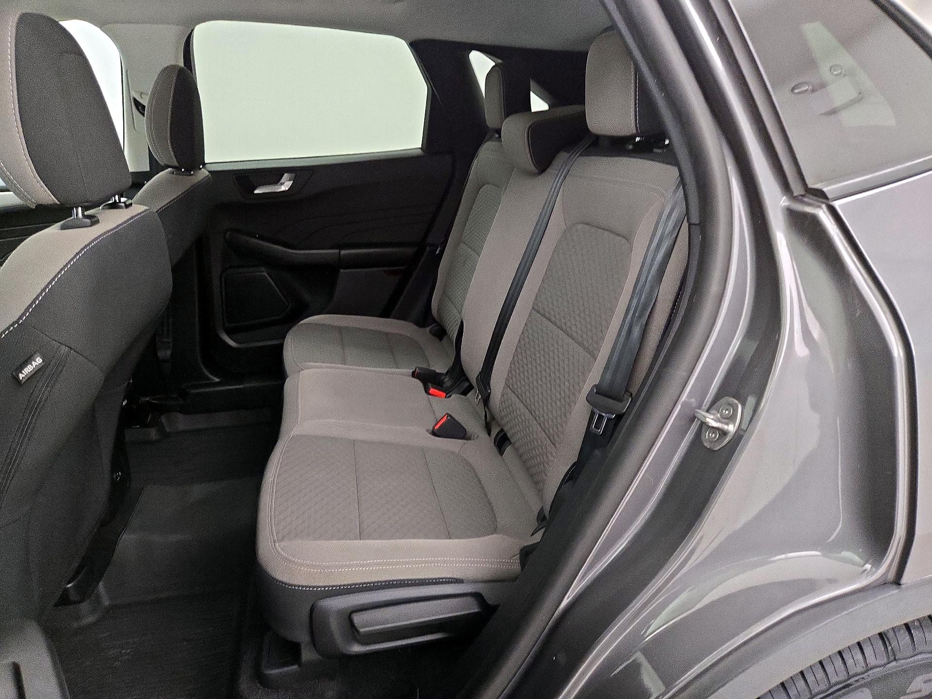 Thumbnail: 2021 Ford Escape - 19
