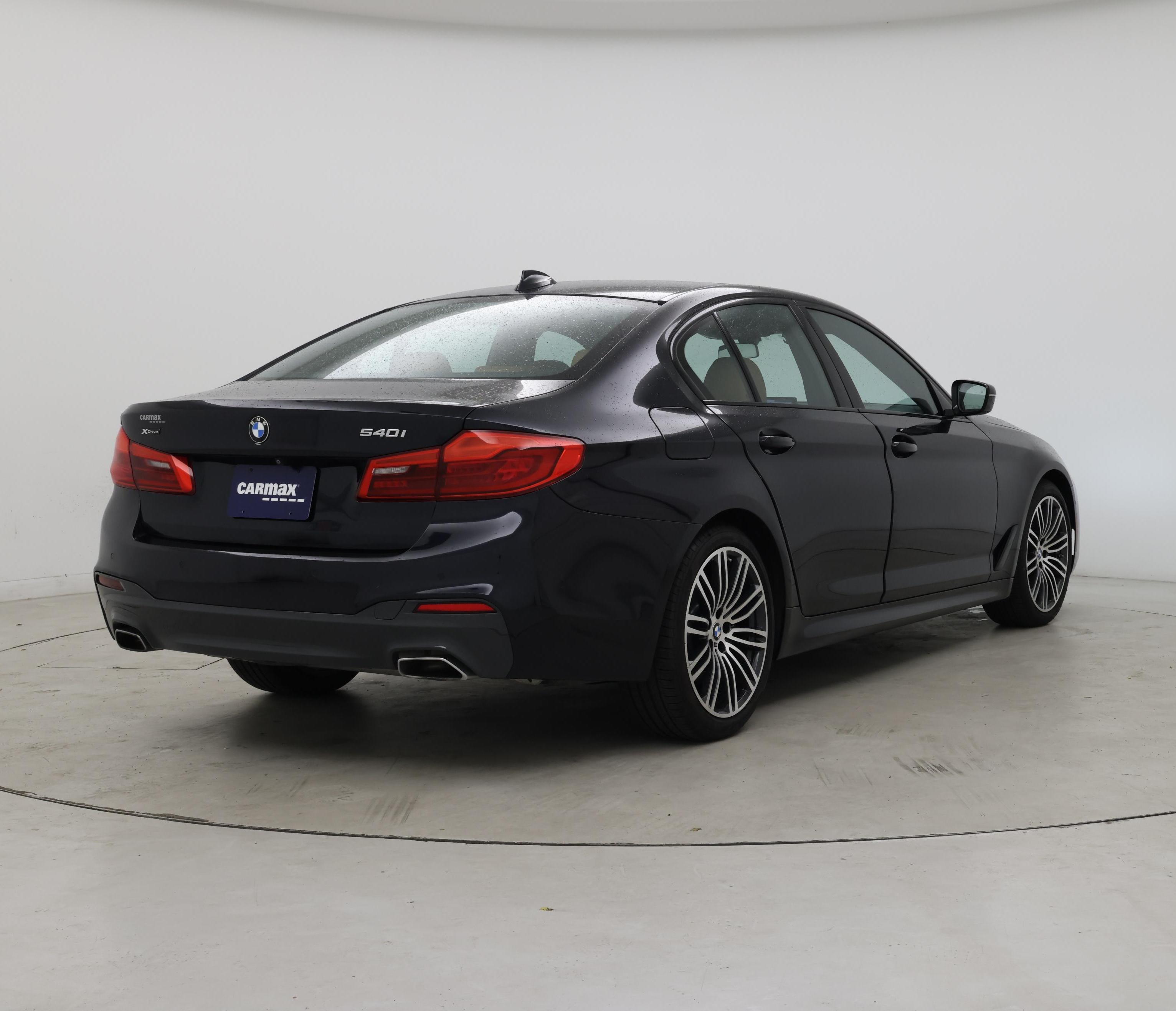 Thumbnail: 2020 BMW 5 Series - 8