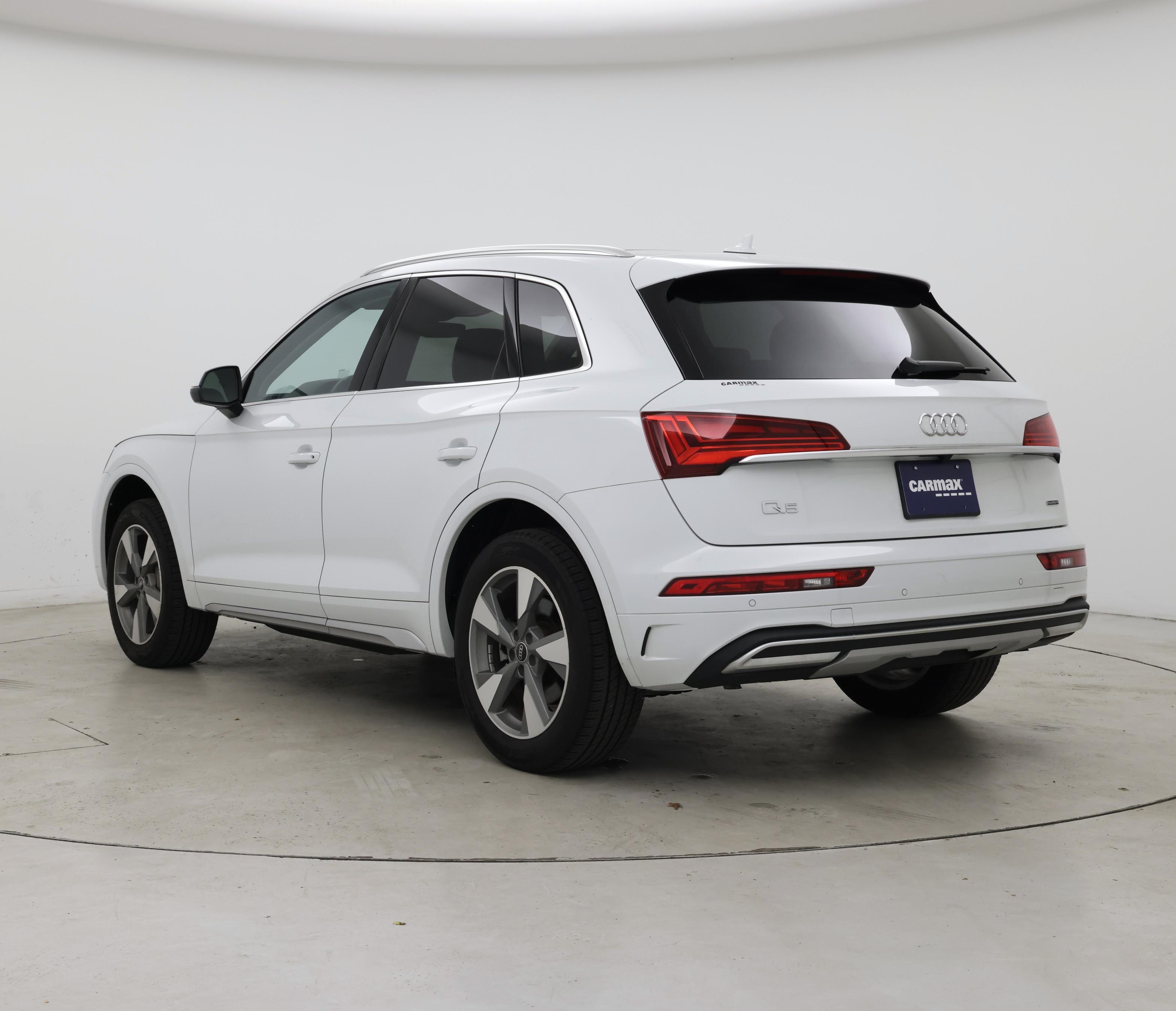 Thumbnail: 2024 Audi Q5 - 2