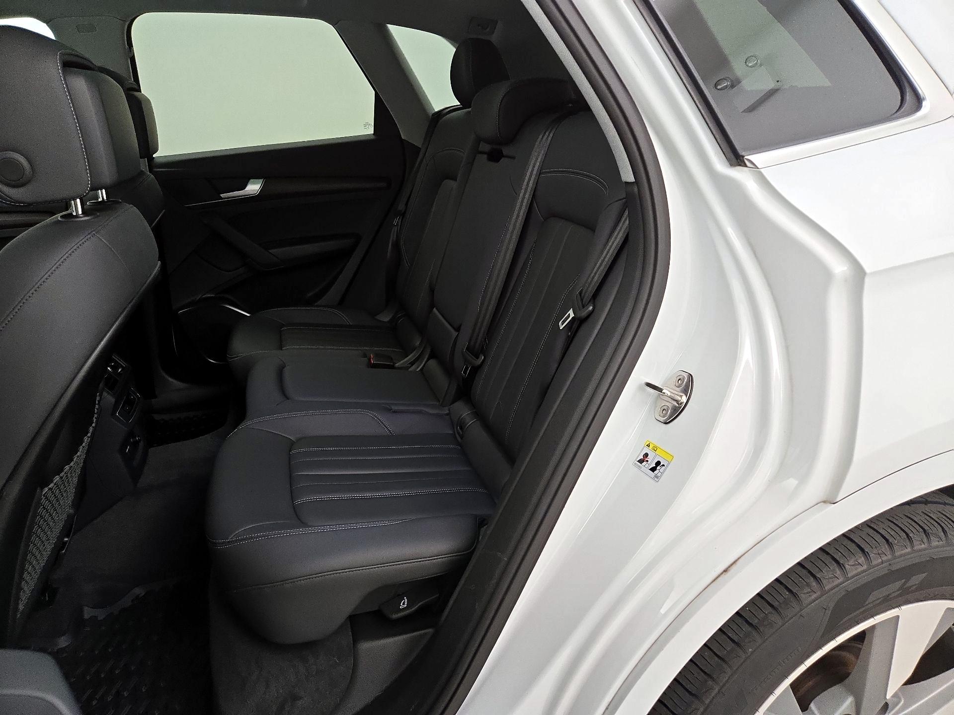 Thumbnail: 2024 Audi Q5 - 20