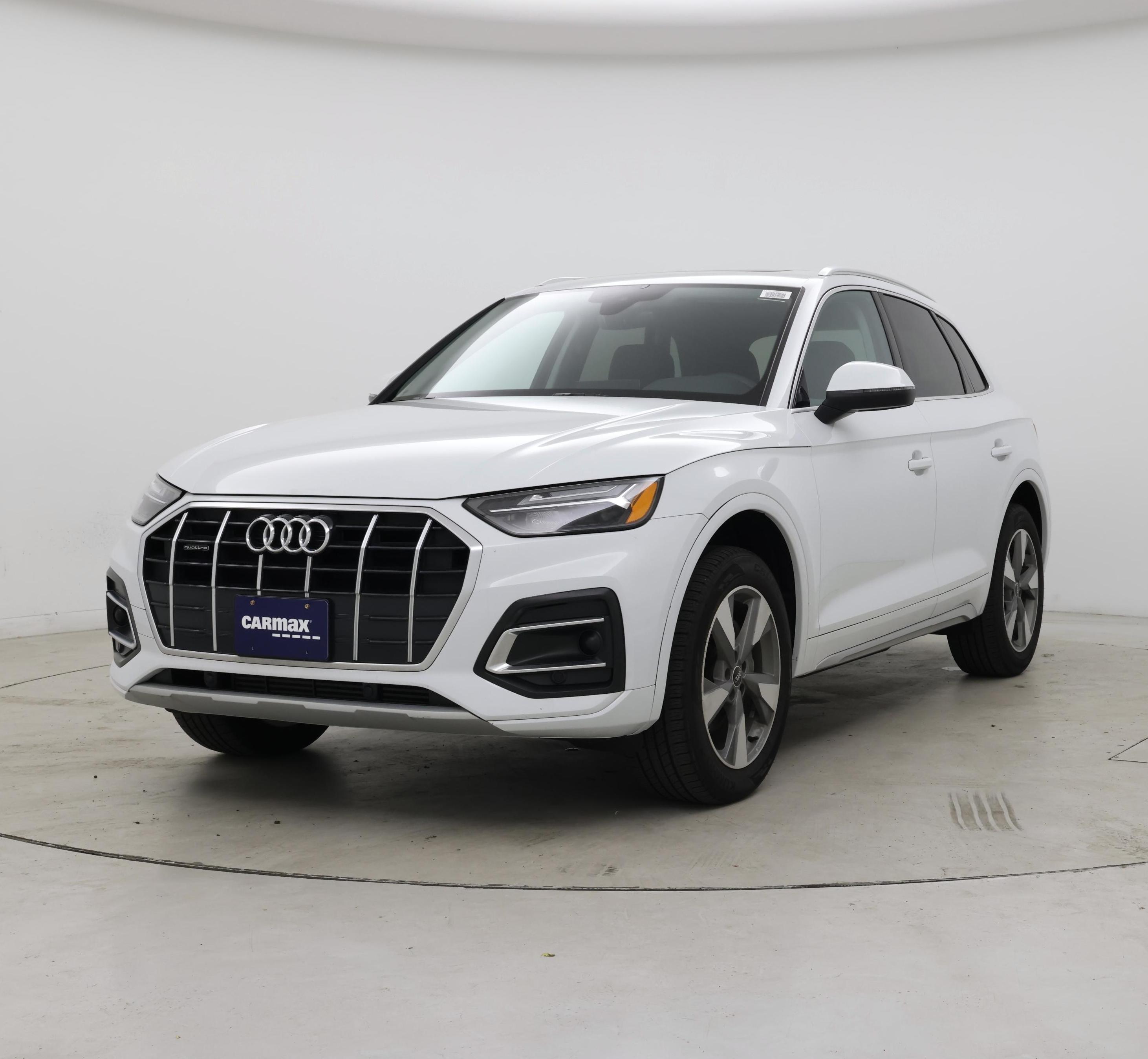 Thumbnail: 2024 Audi Q5 - 4