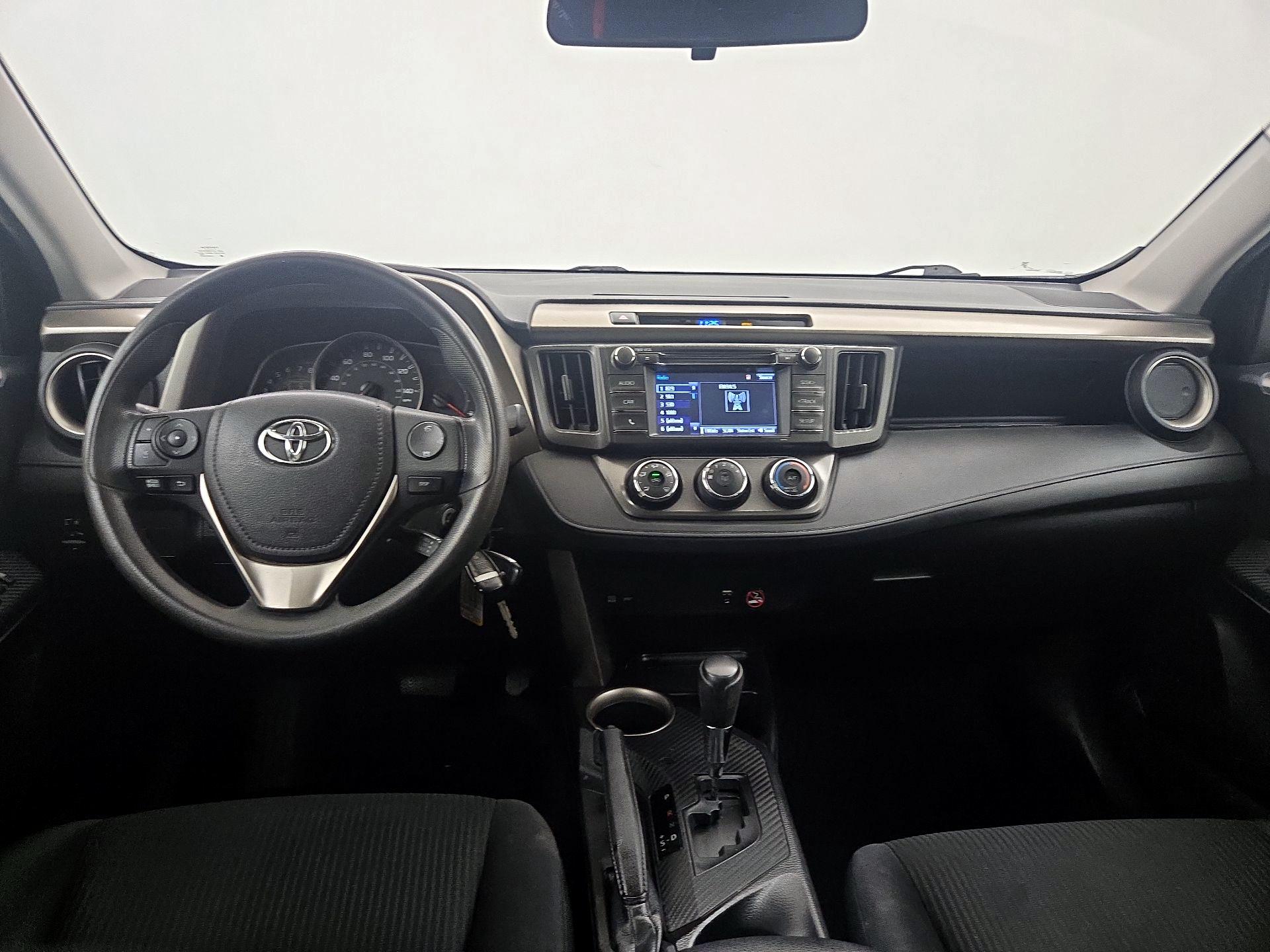 Thumbnail: 2014 Toyota RAV4 - 9