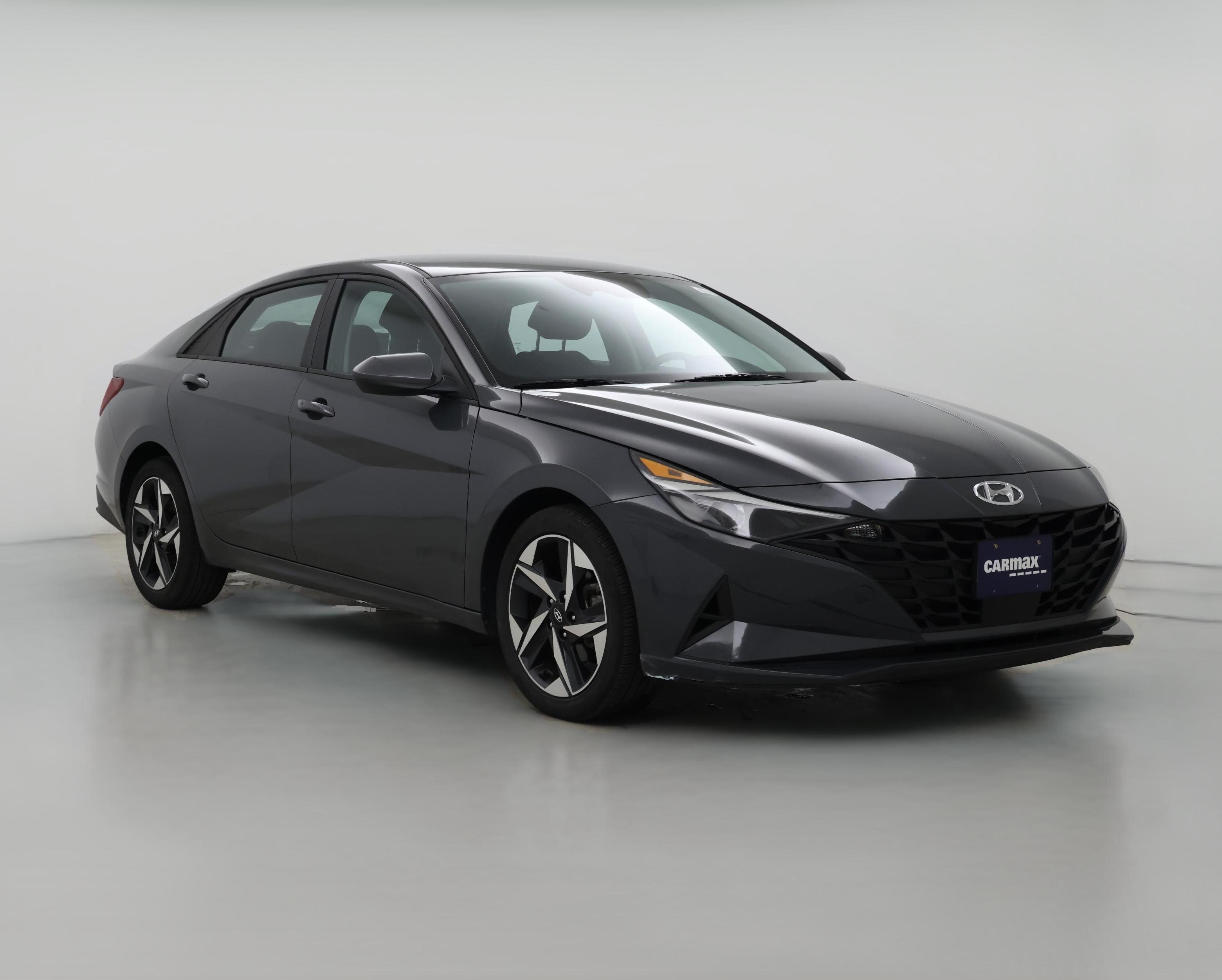 Thumbnail: 2023 Hyundai Elantra - 1