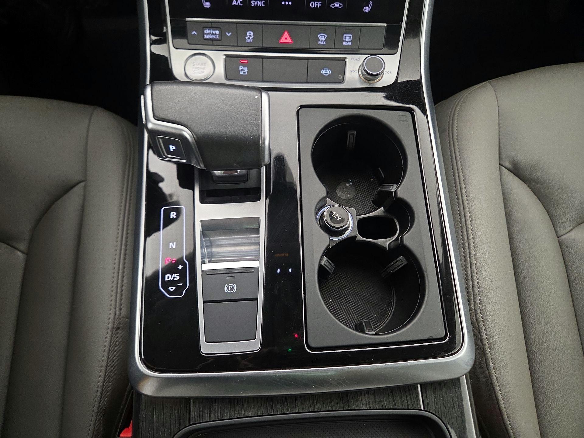 Thumbnail: 2020 Audi Q7 - 18