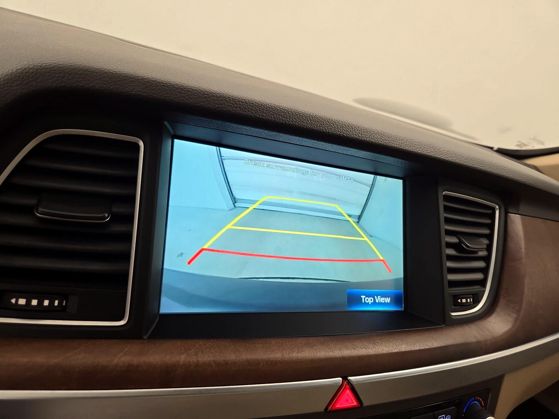 Thumbnail: 2017 Genesis G80 - 15