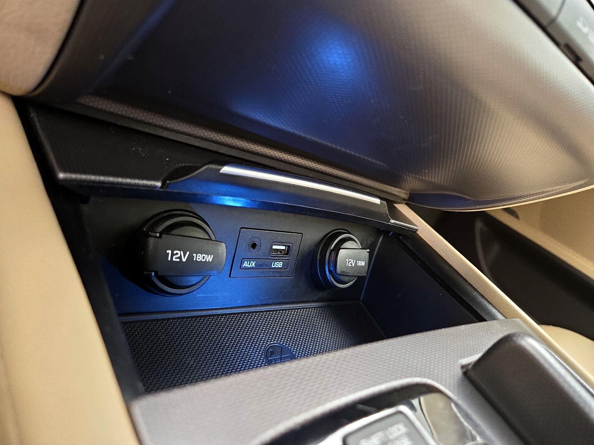 Thumbnail: 2017 Genesis G80 - 19