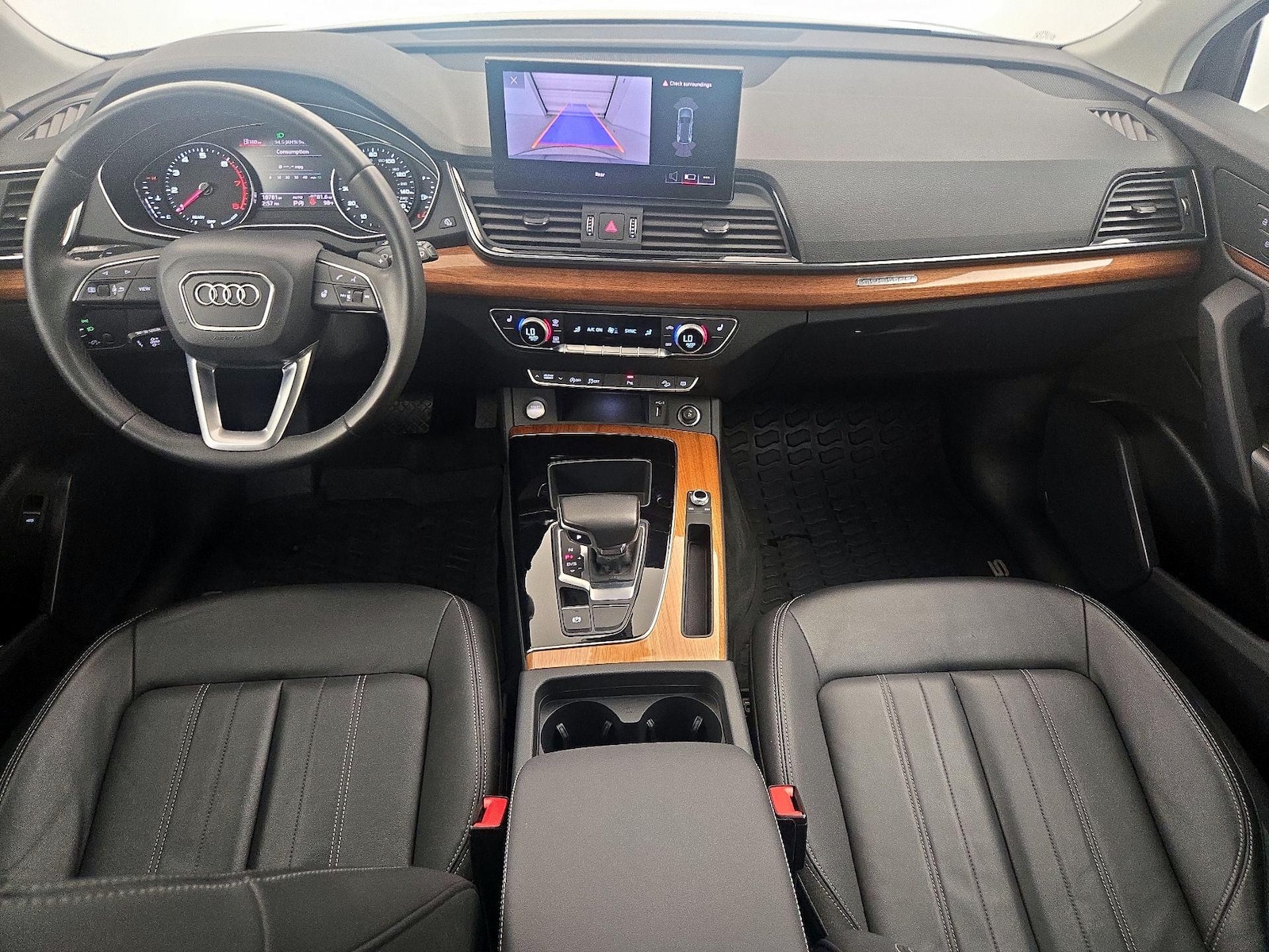 2023 Audi Q5 Premium - Photo 10