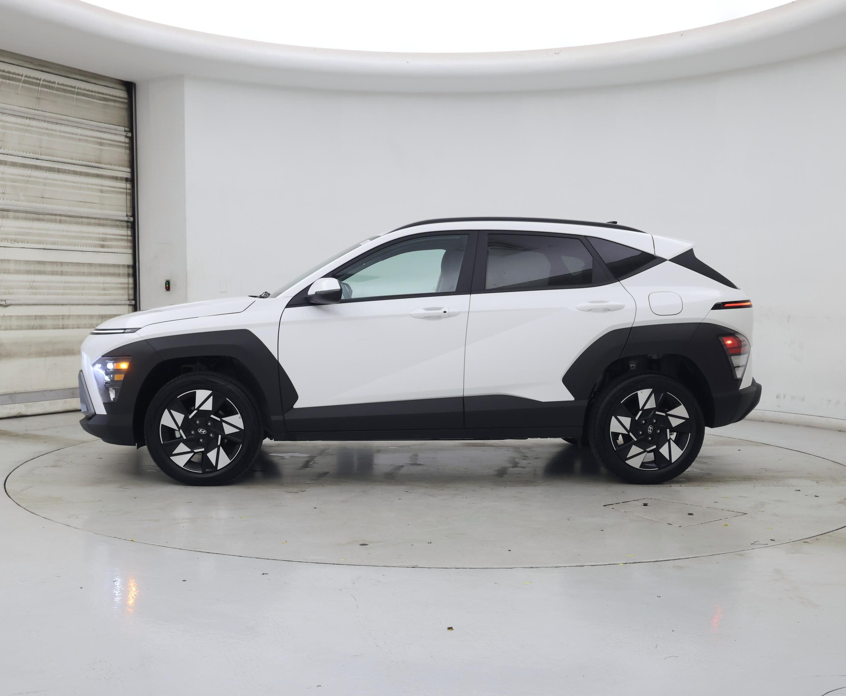 Thumbnail: 2025 Hyundai Kona - 3