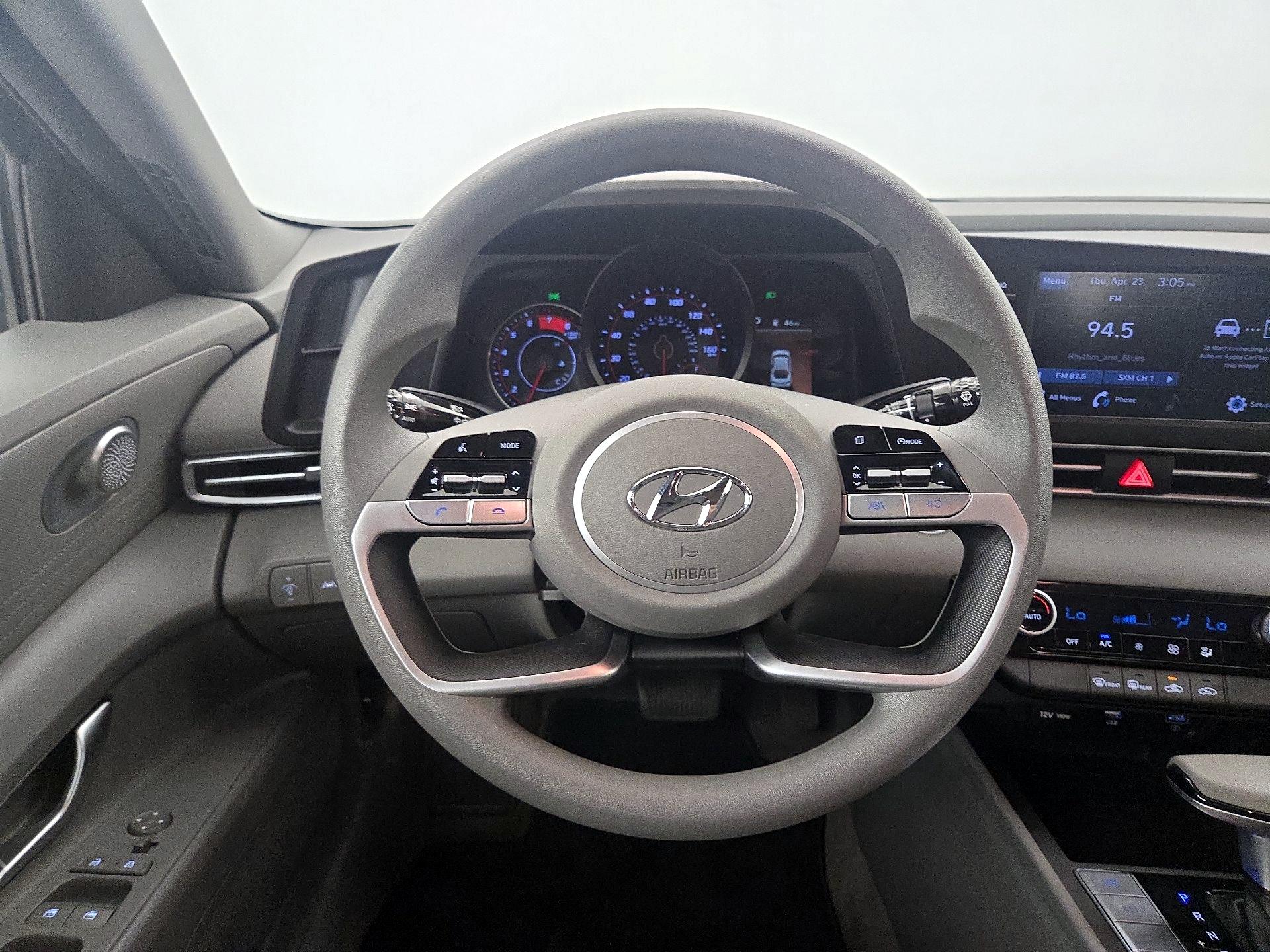 Thumbnail: 2023 Hyundai Elantra - 10