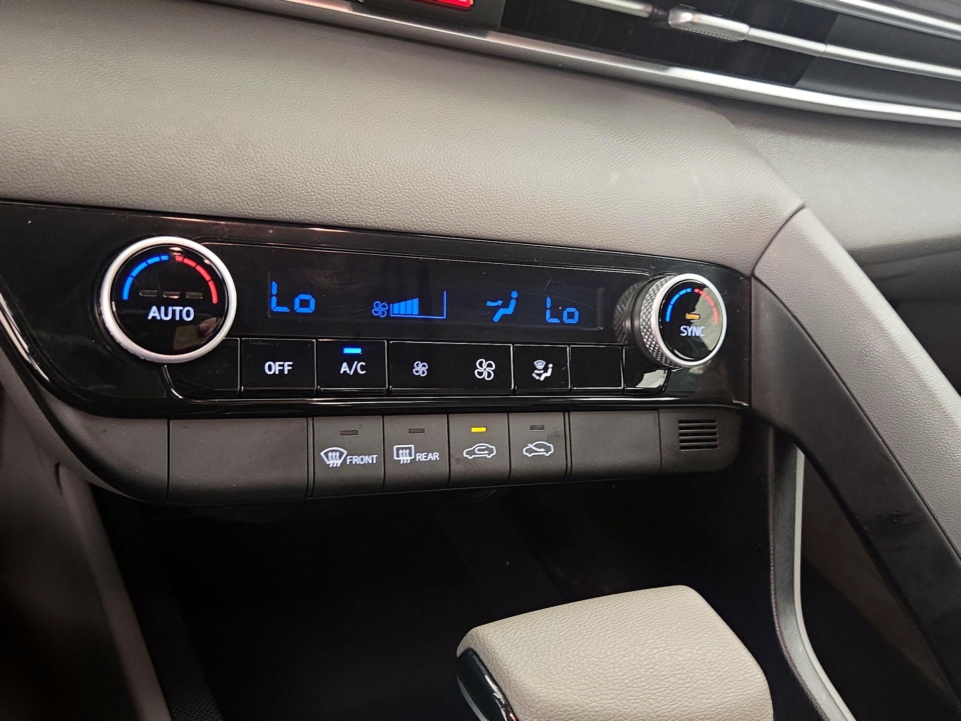 Thumbnail: 2023 Hyundai Elantra - 16