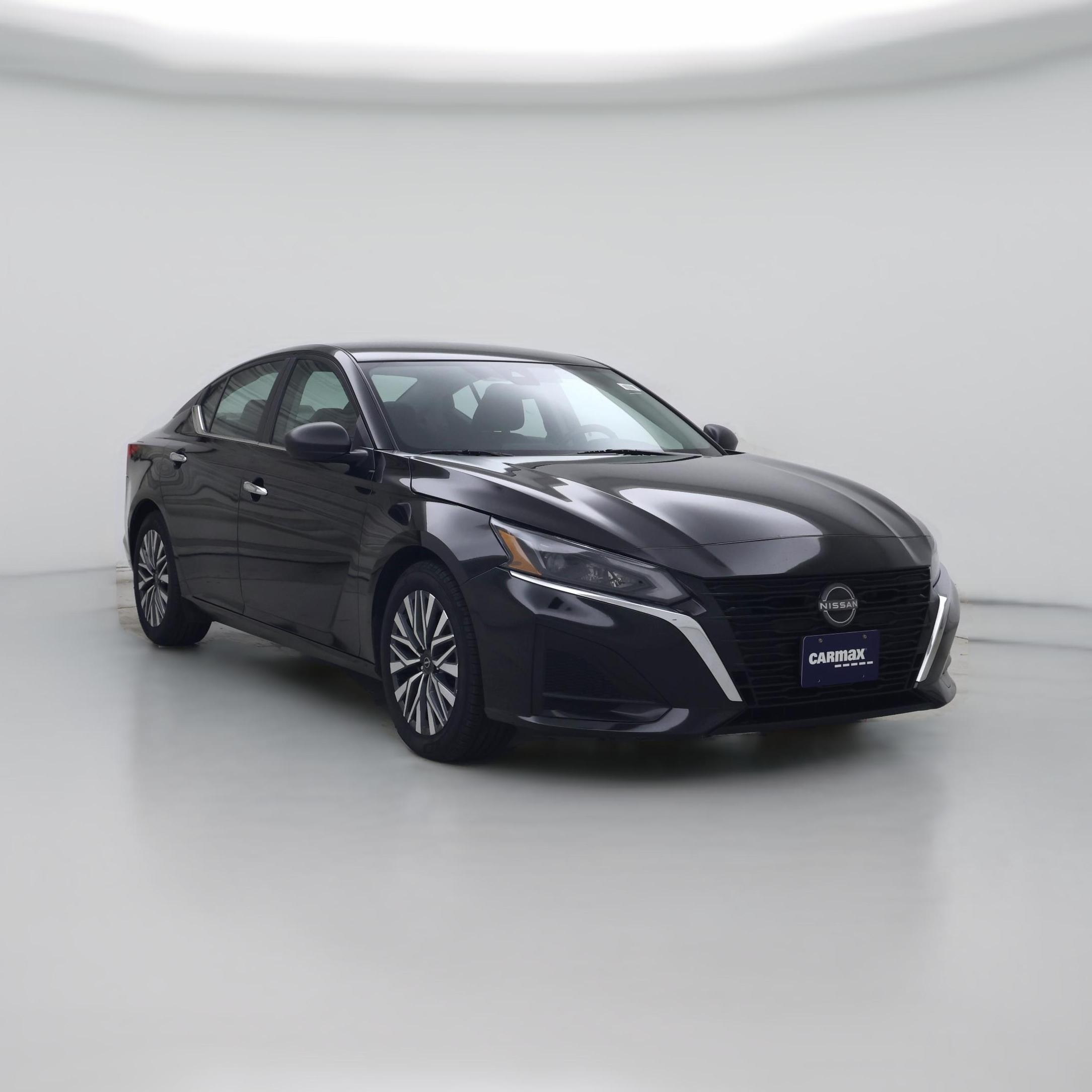 Thumbnail: 2024 Nissan Altima - 1