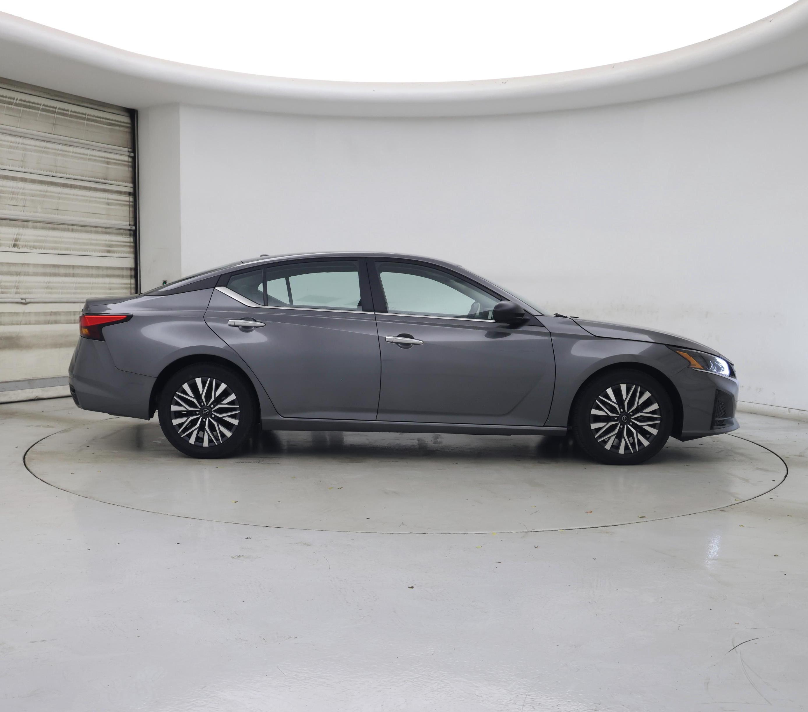 Thumbnail: 2024 Nissan Altima - 7