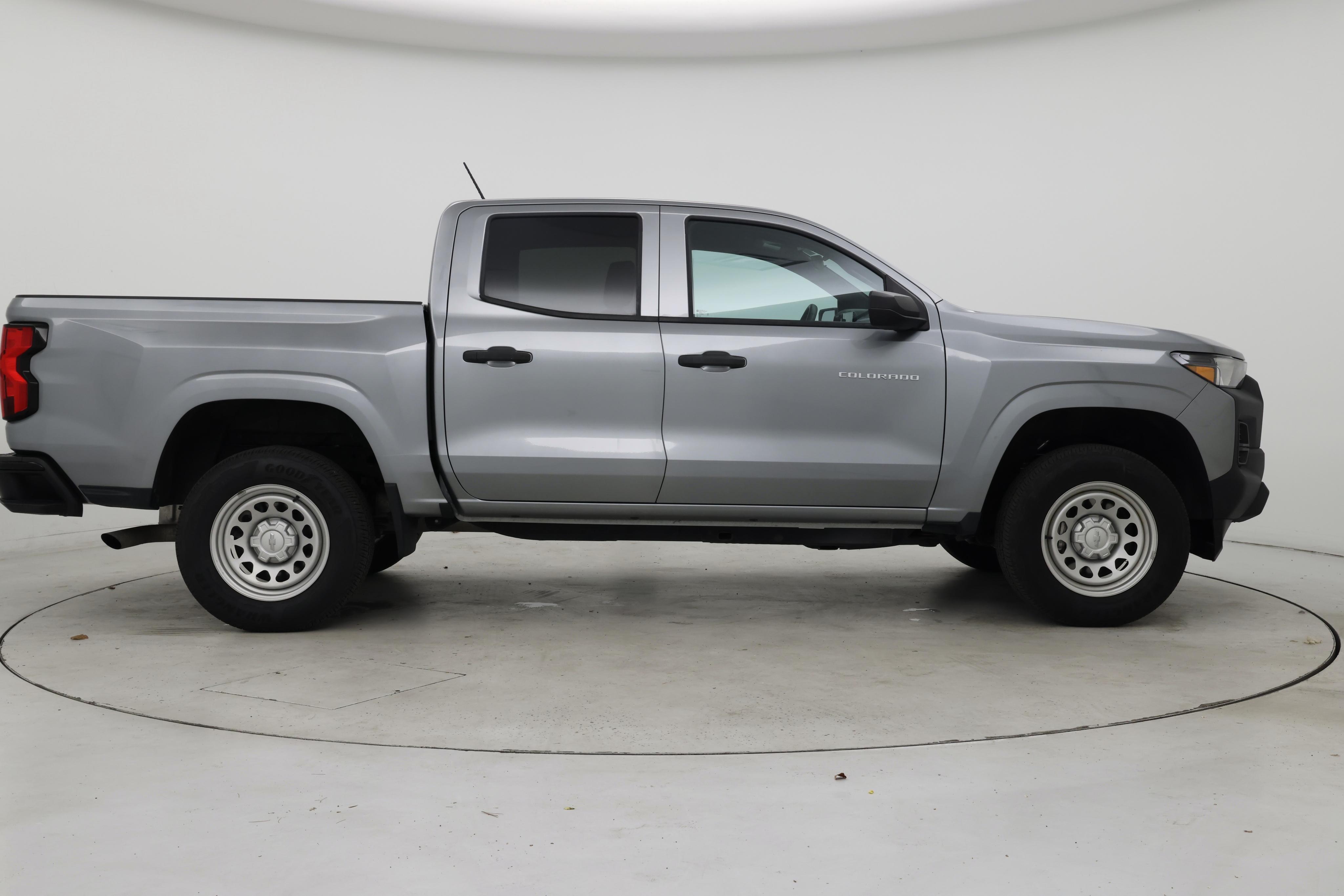 Thumbnail: 2023 Chevrolet Colorado - 7