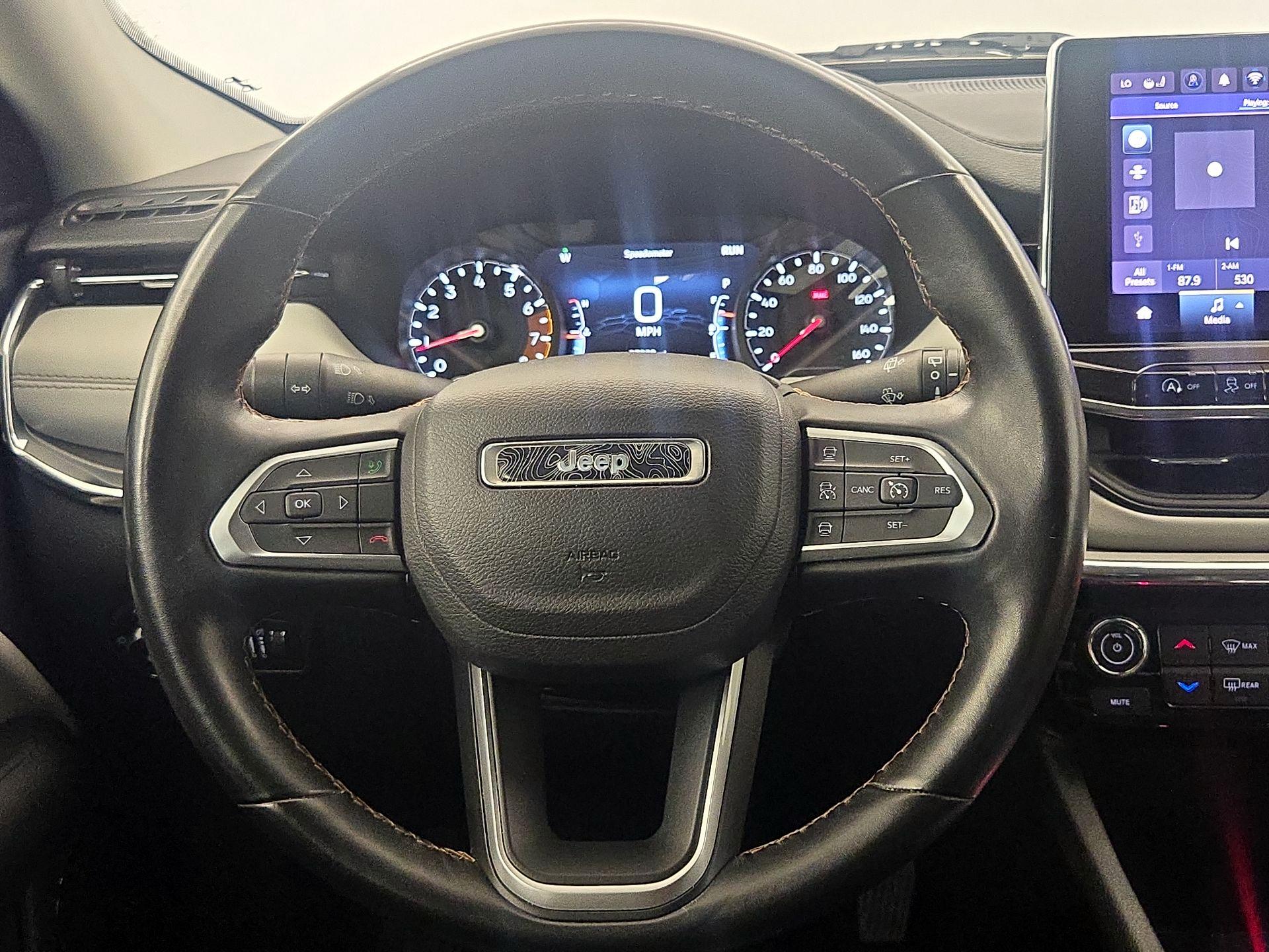 Thumbnail: 2022 Jeep Compass - 10