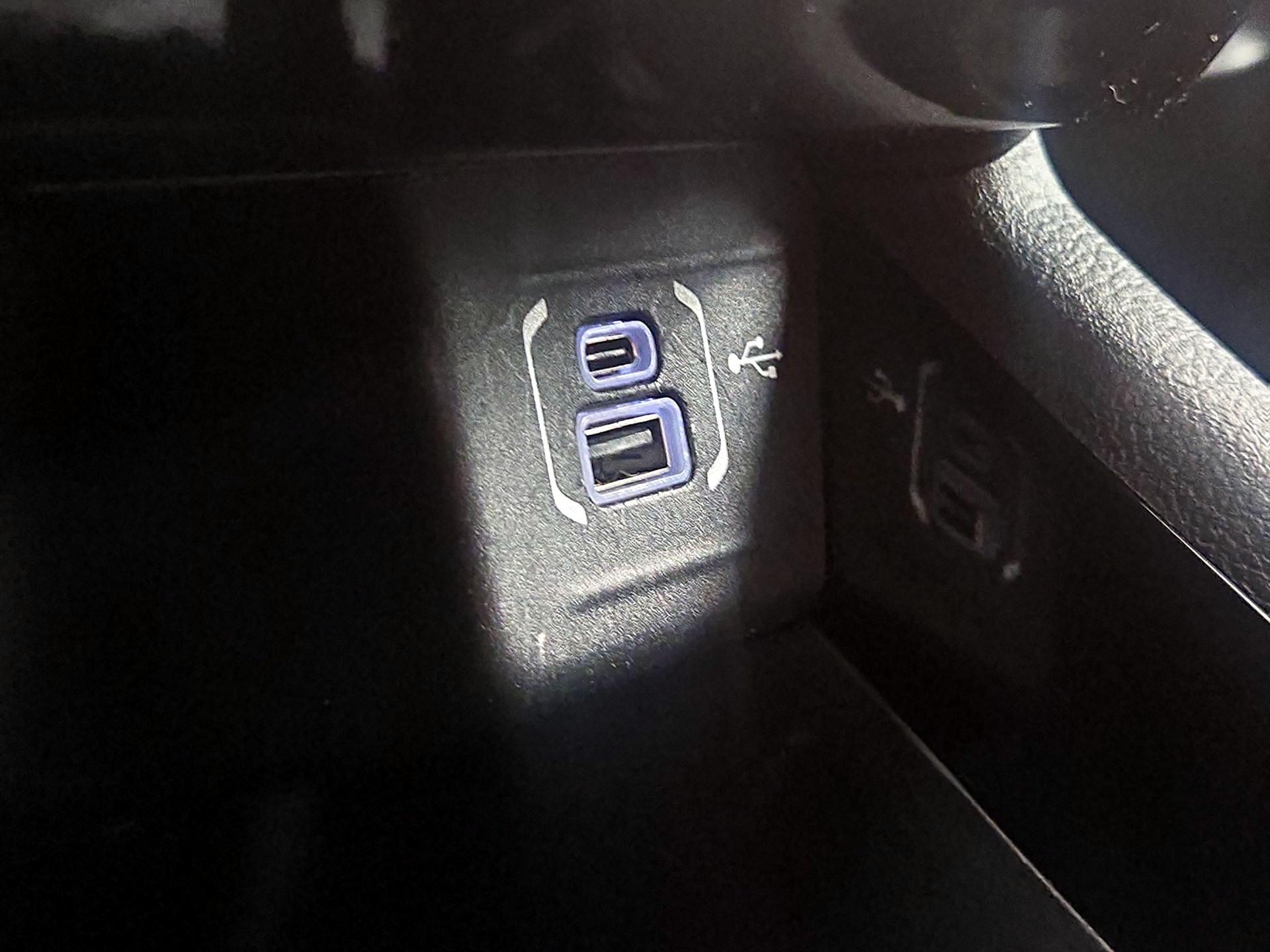 Thumbnail: 2022 Jeep Compass - 18