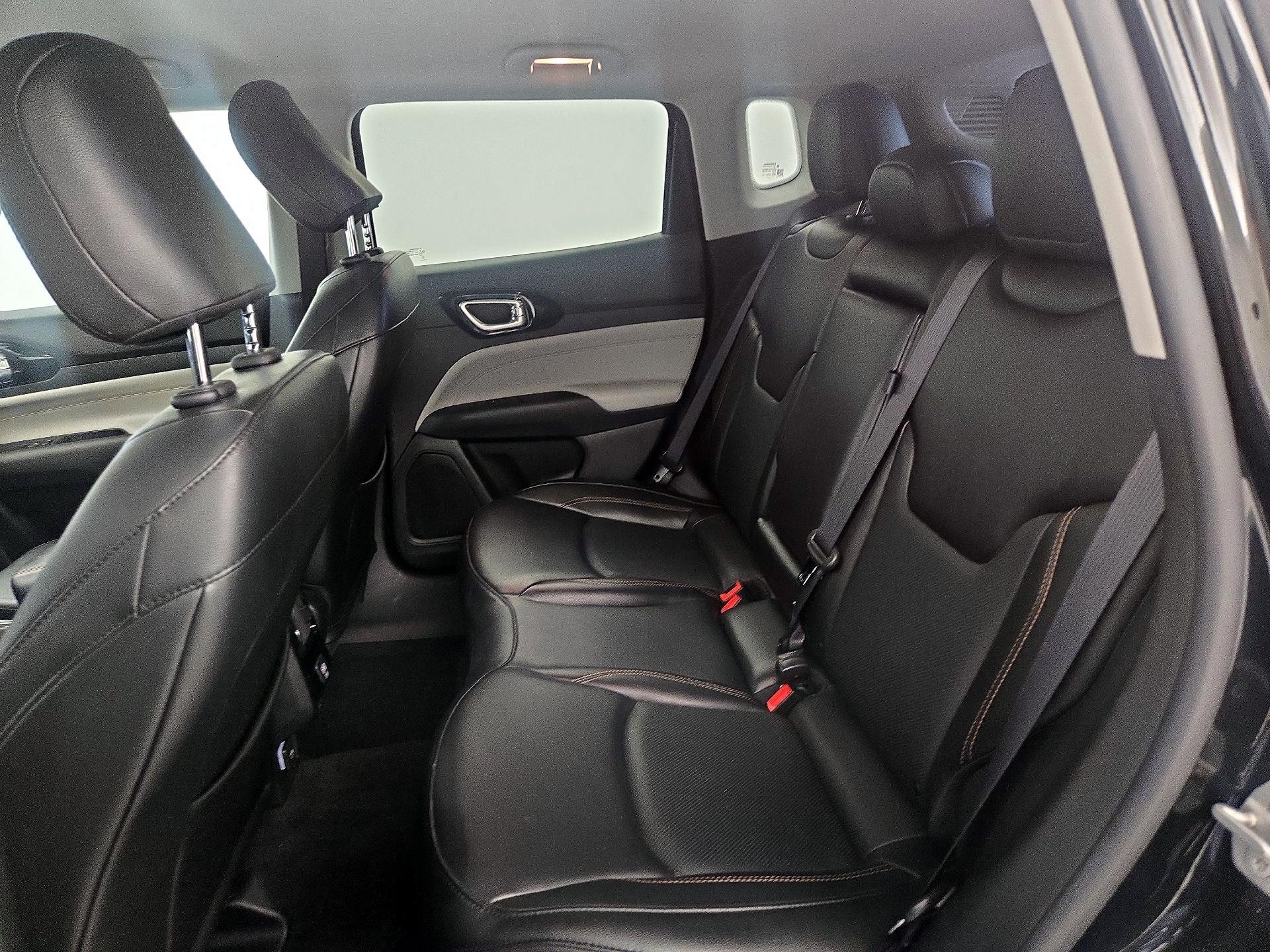 Thumbnail: 2022 Jeep Compass - 19