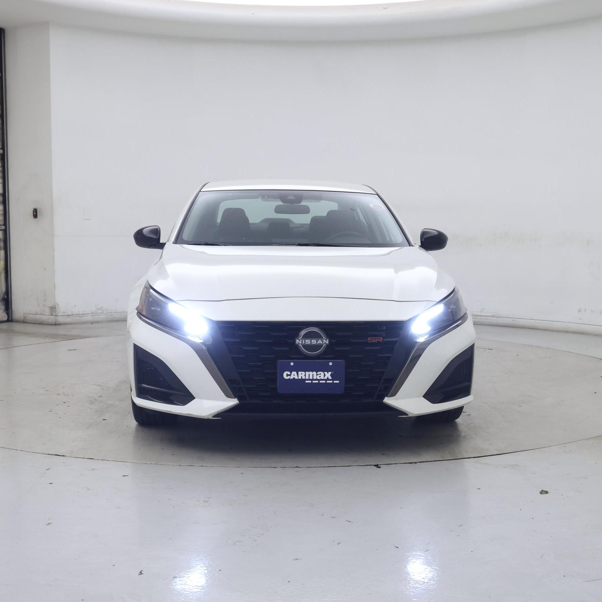 Thumbnail: 2024 Nissan Altima - 5