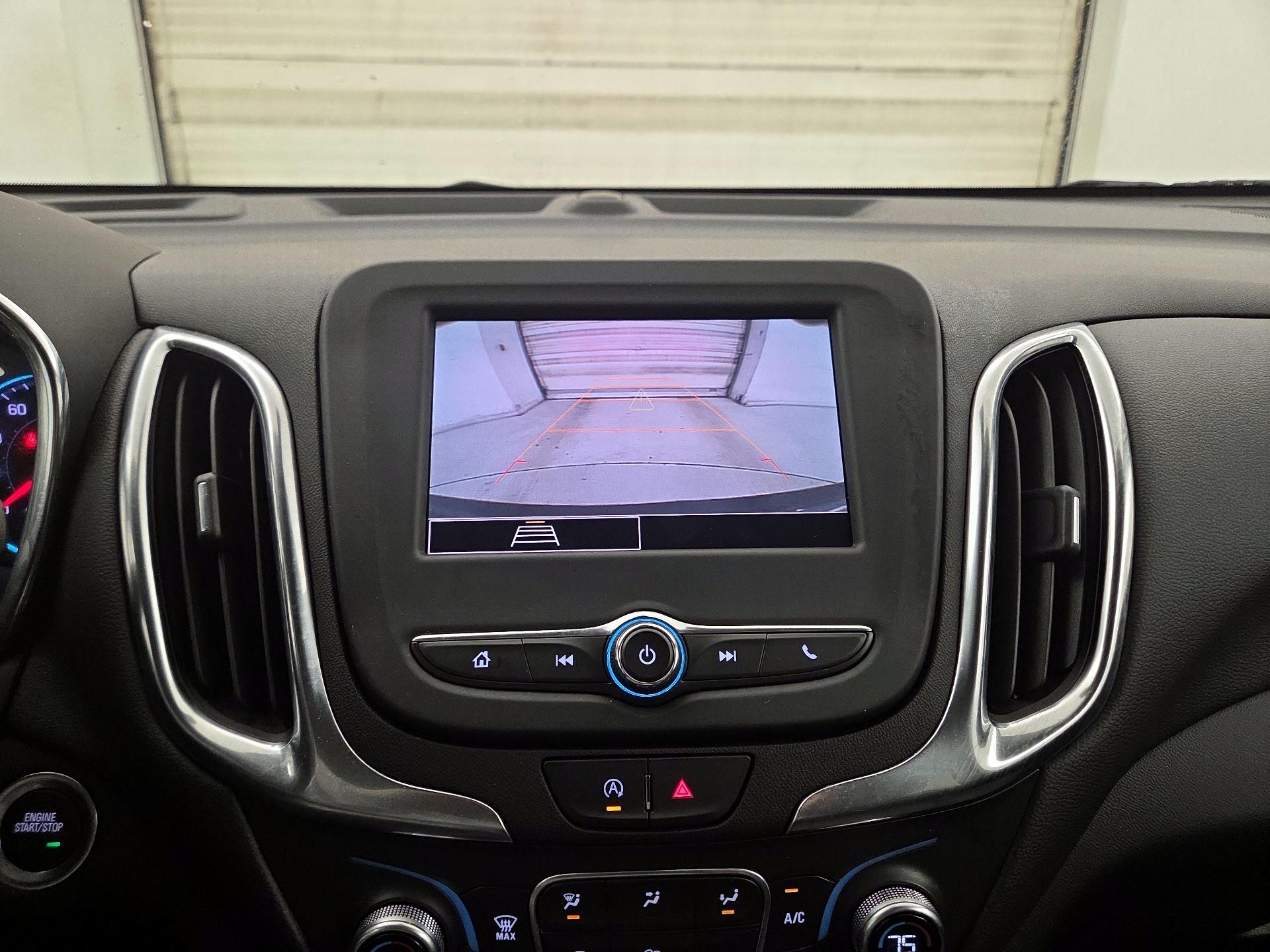 Thumbnail: 2022 Chevrolet Equinox - 14