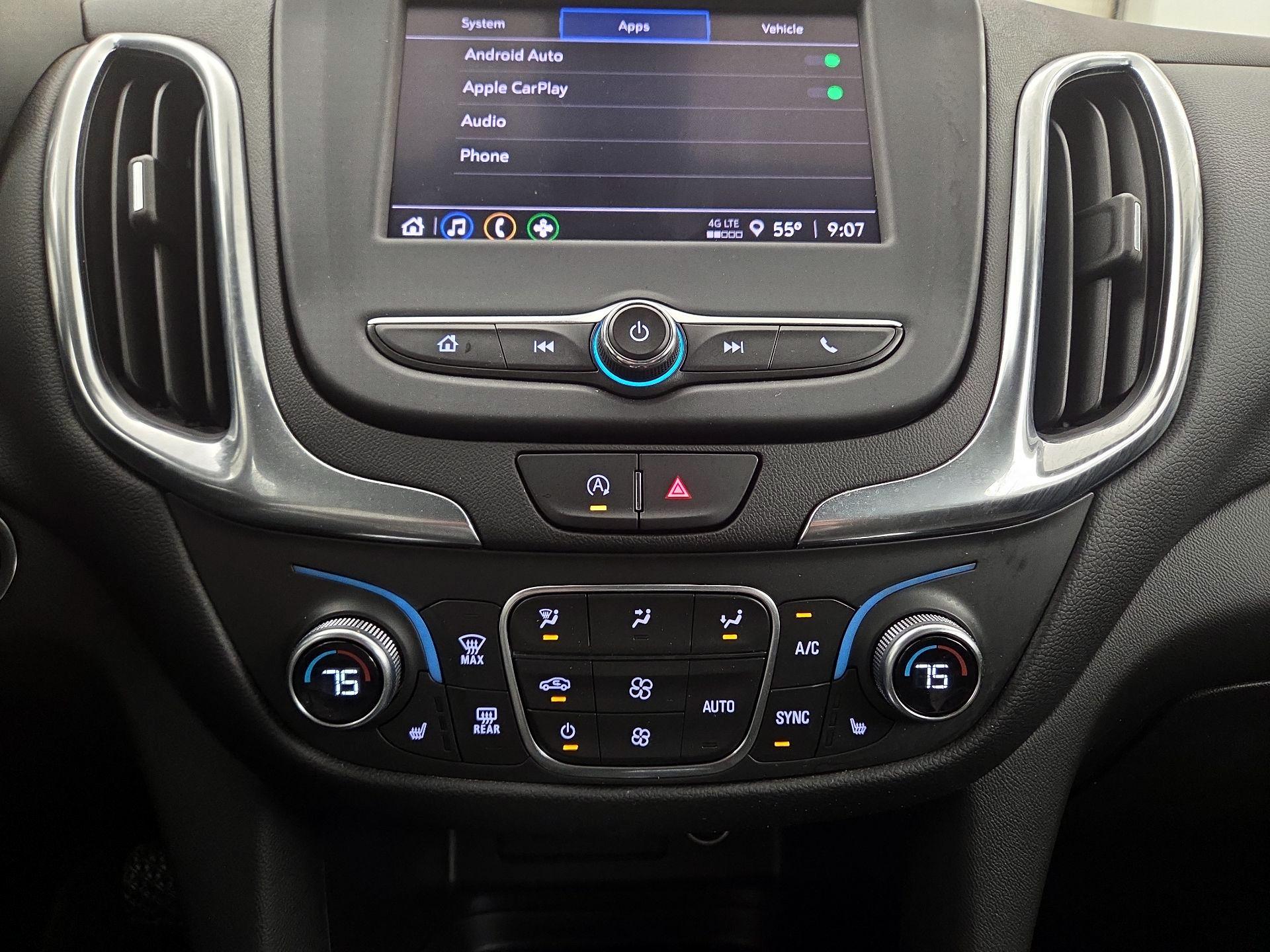Thumbnail: 2022 Chevrolet Equinox - 16