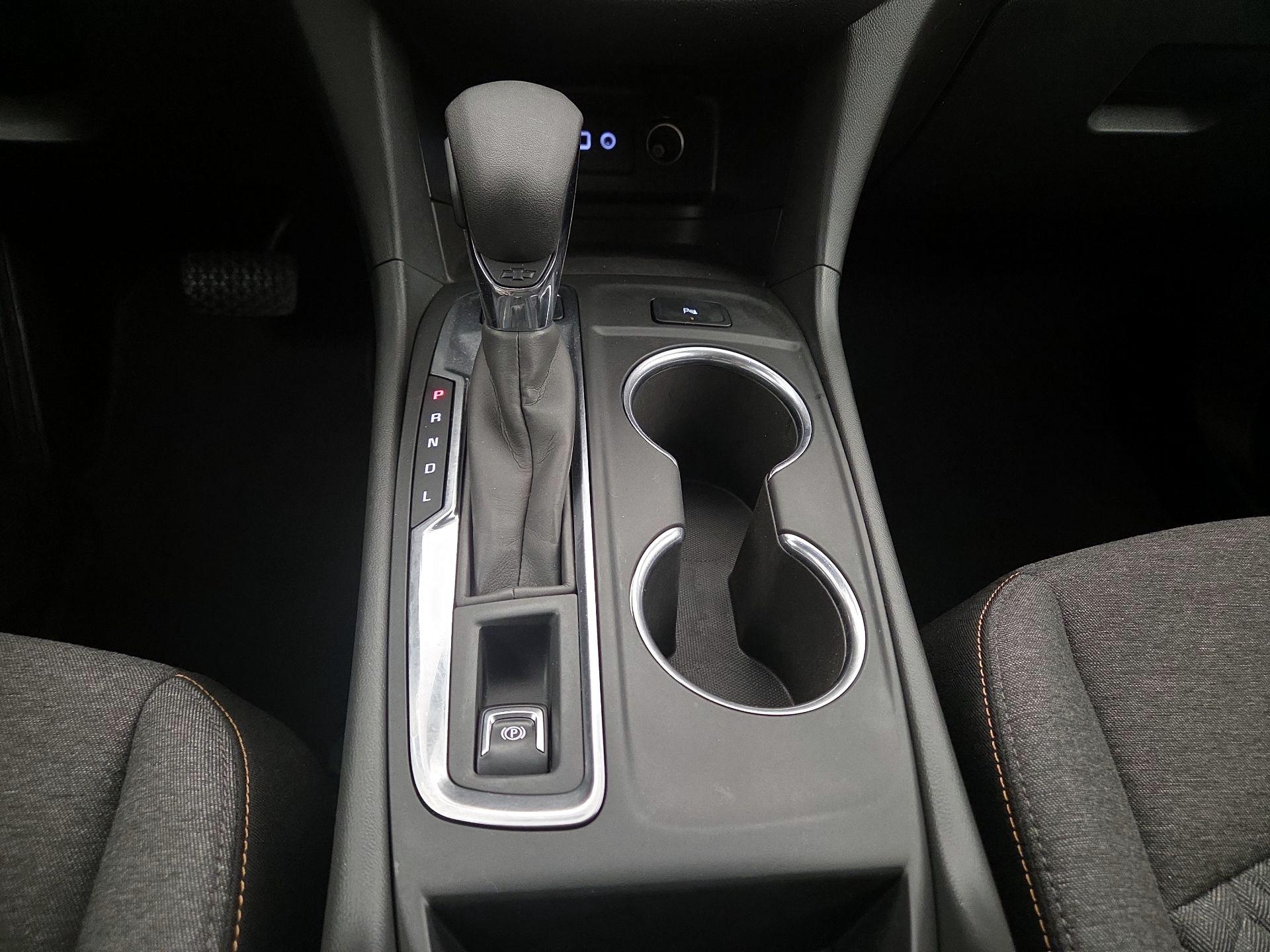 Thumbnail: 2022 Chevrolet Equinox - 17