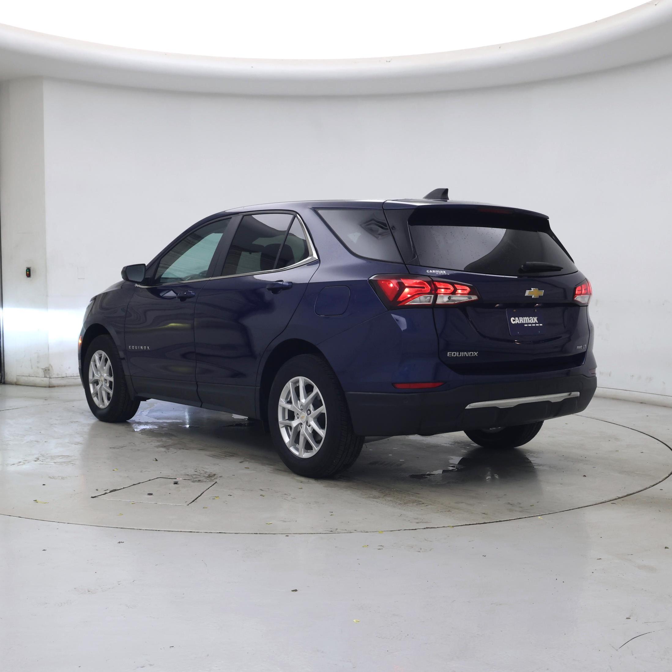 Thumbnail: 2022 Chevrolet Equinox - 2