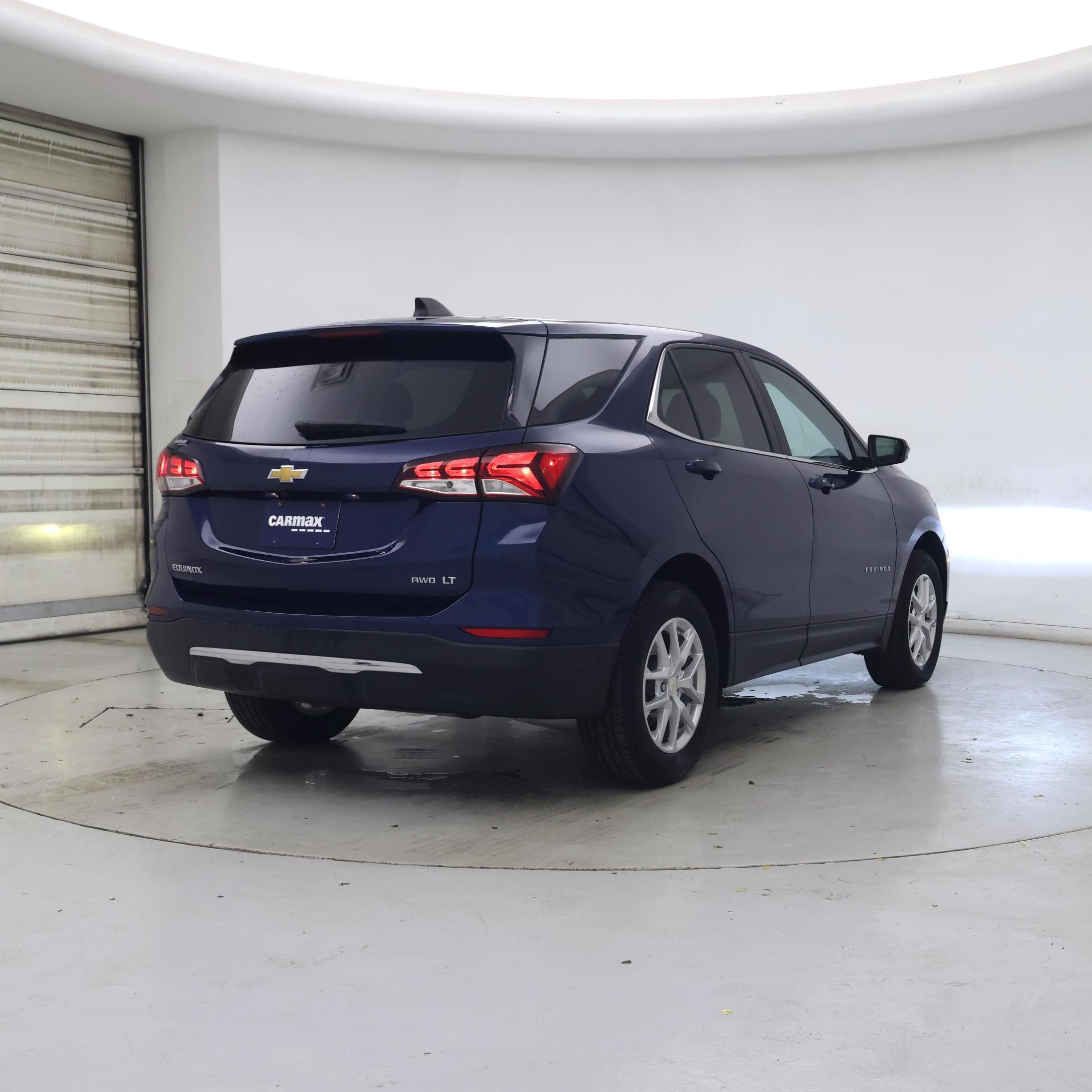Thumbnail: 2022 Chevrolet Equinox - 8