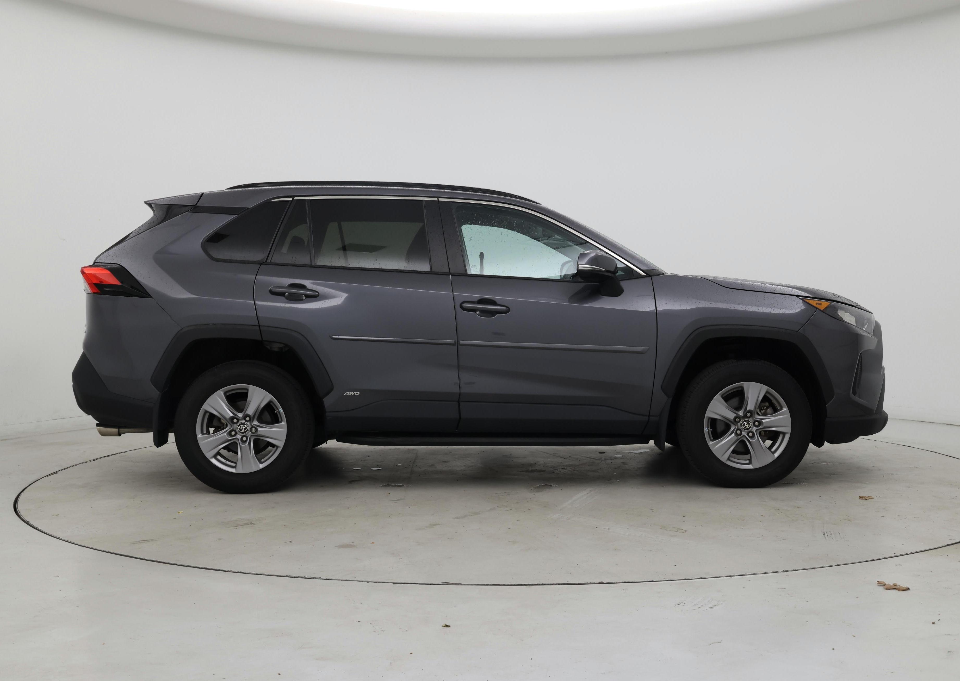 Thumbnail: 2022 Toyota RAV4 - 7