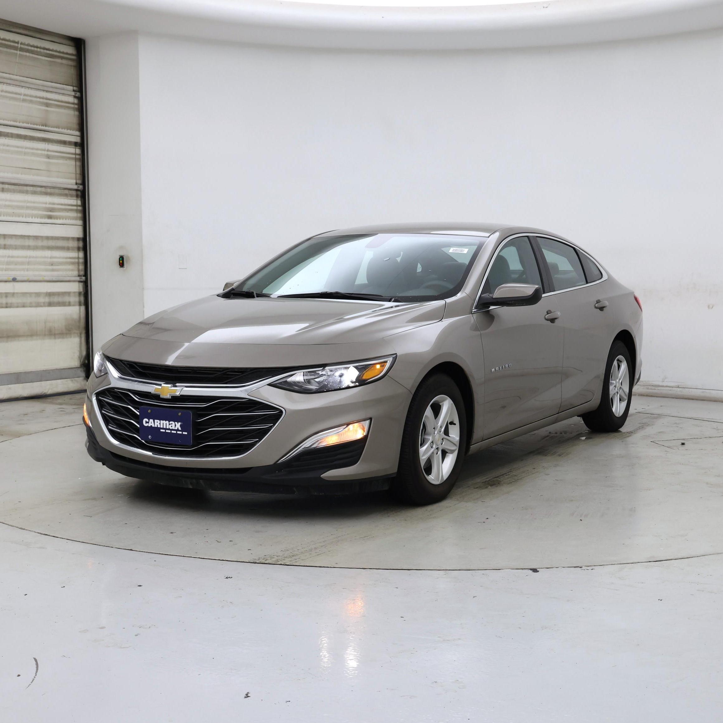 Thumbnail: 2022 Chevrolet Malibu - 4
