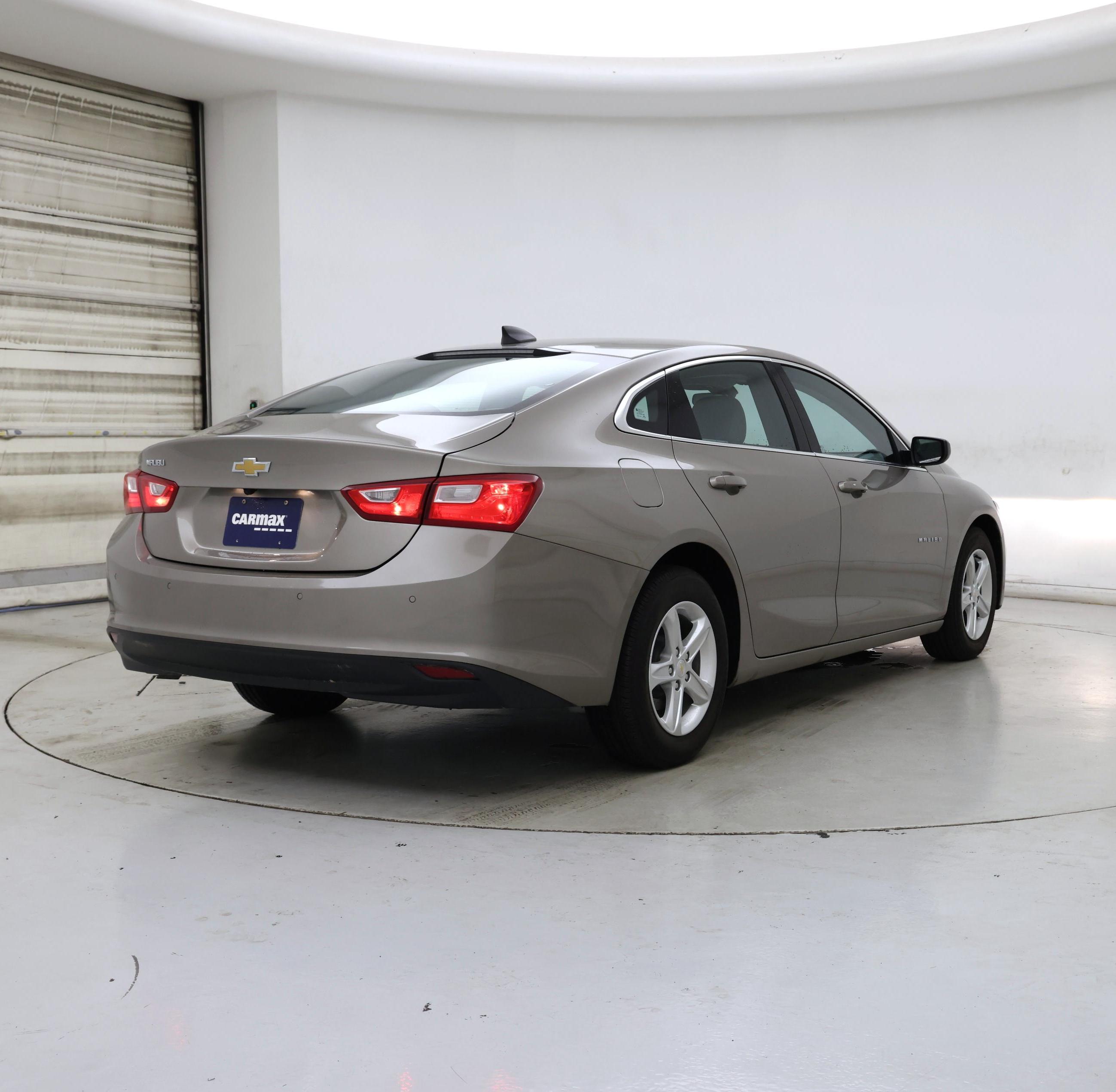 Thumbnail: 2022 Chevrolet Malibu - 8