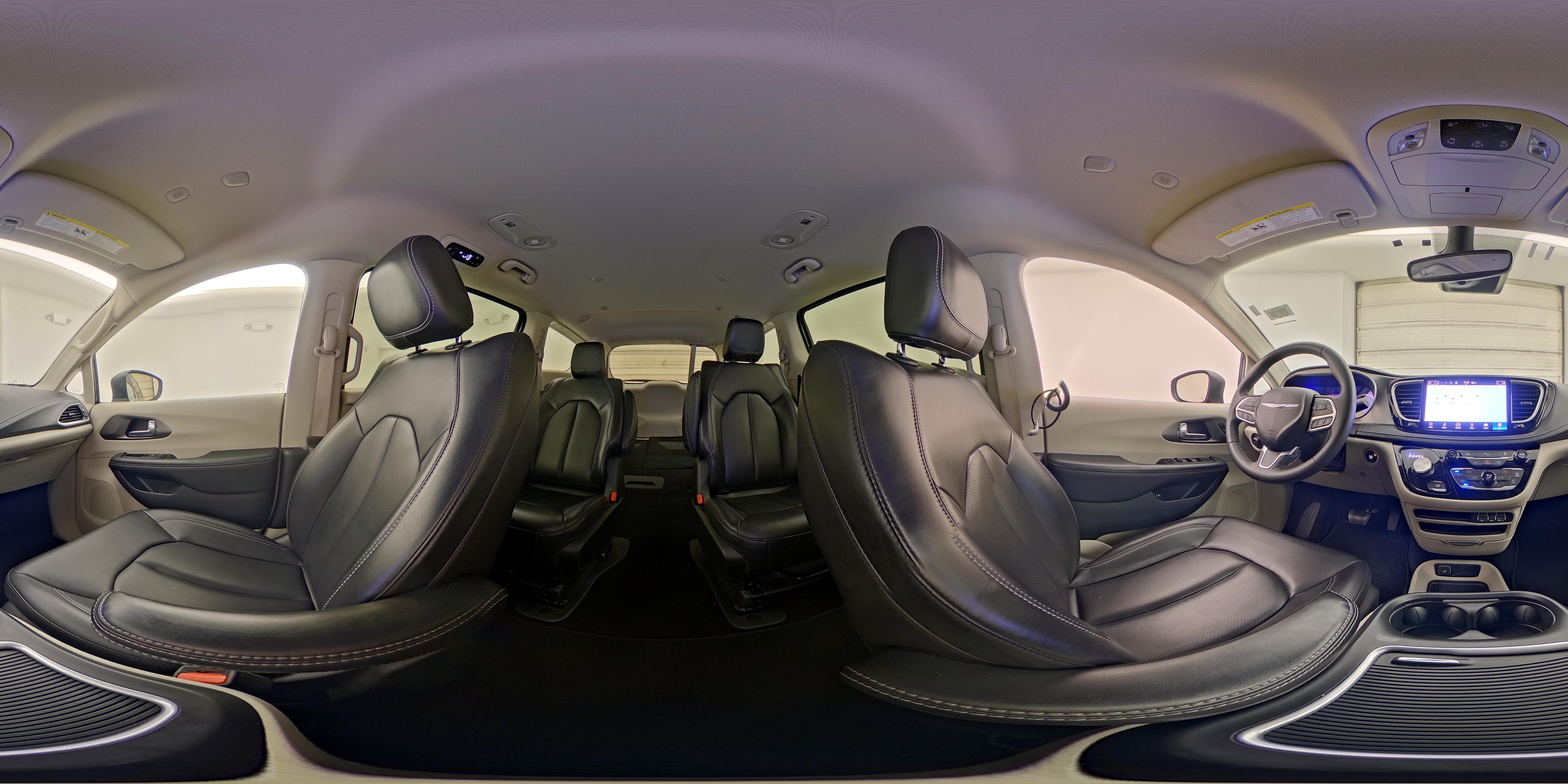 2023 Chrysler Pacifica Hybrid Touring L - Photo 26