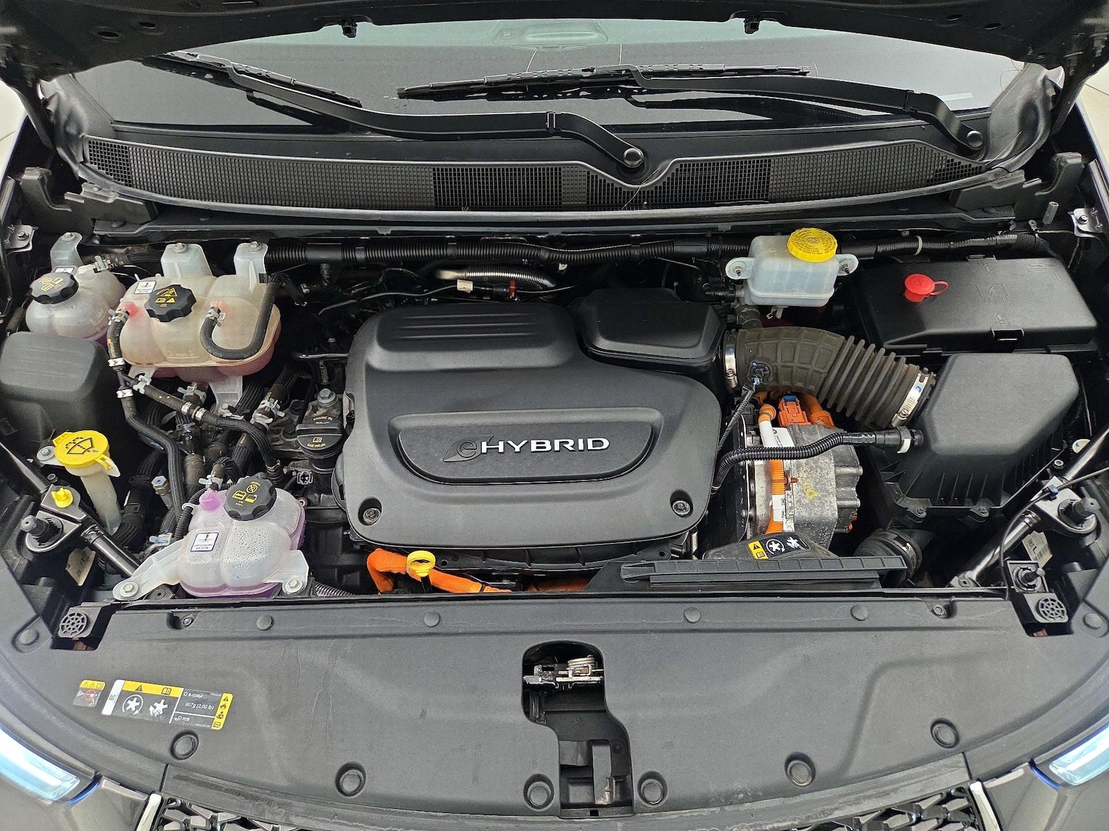 2023 Chrysler Pacifica Hybrid Touring L - Photo 24