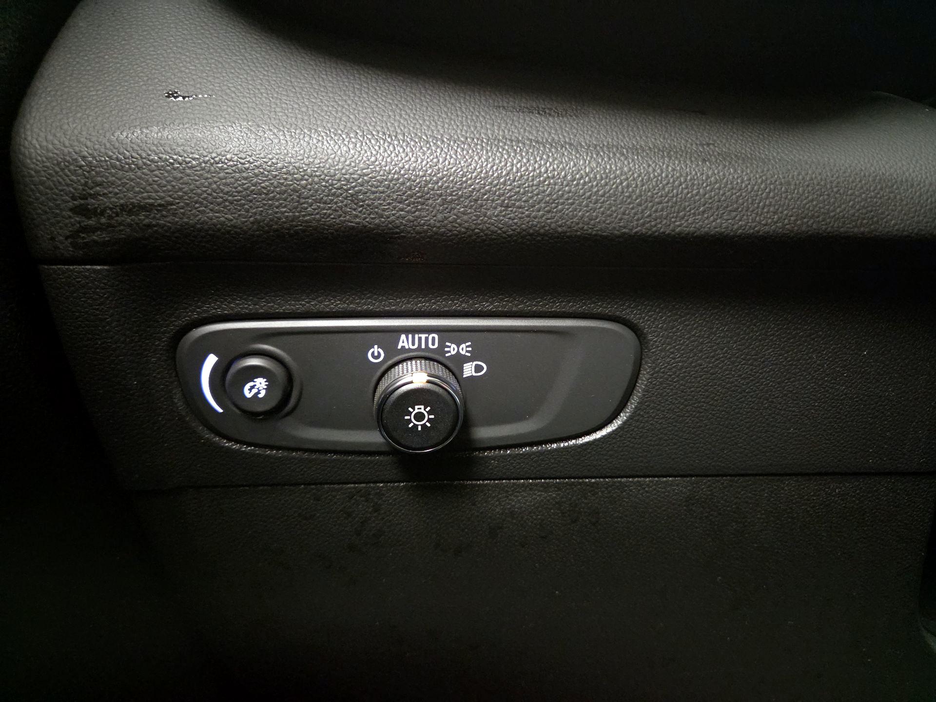 Thumbnail: 2023 Buick Envision - 13
