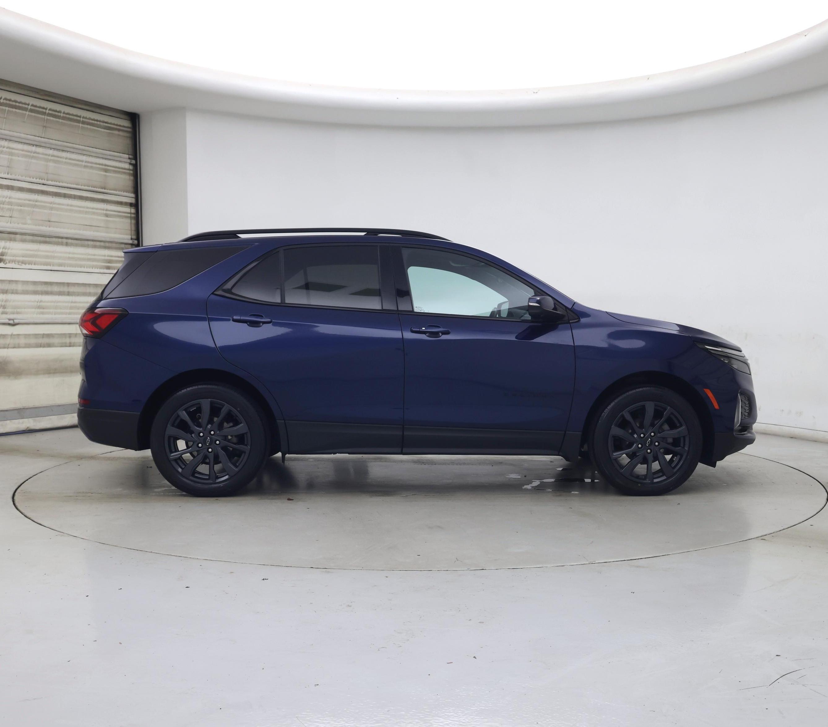 Thumbnail: 2022 Chevrolet Equinox - 7