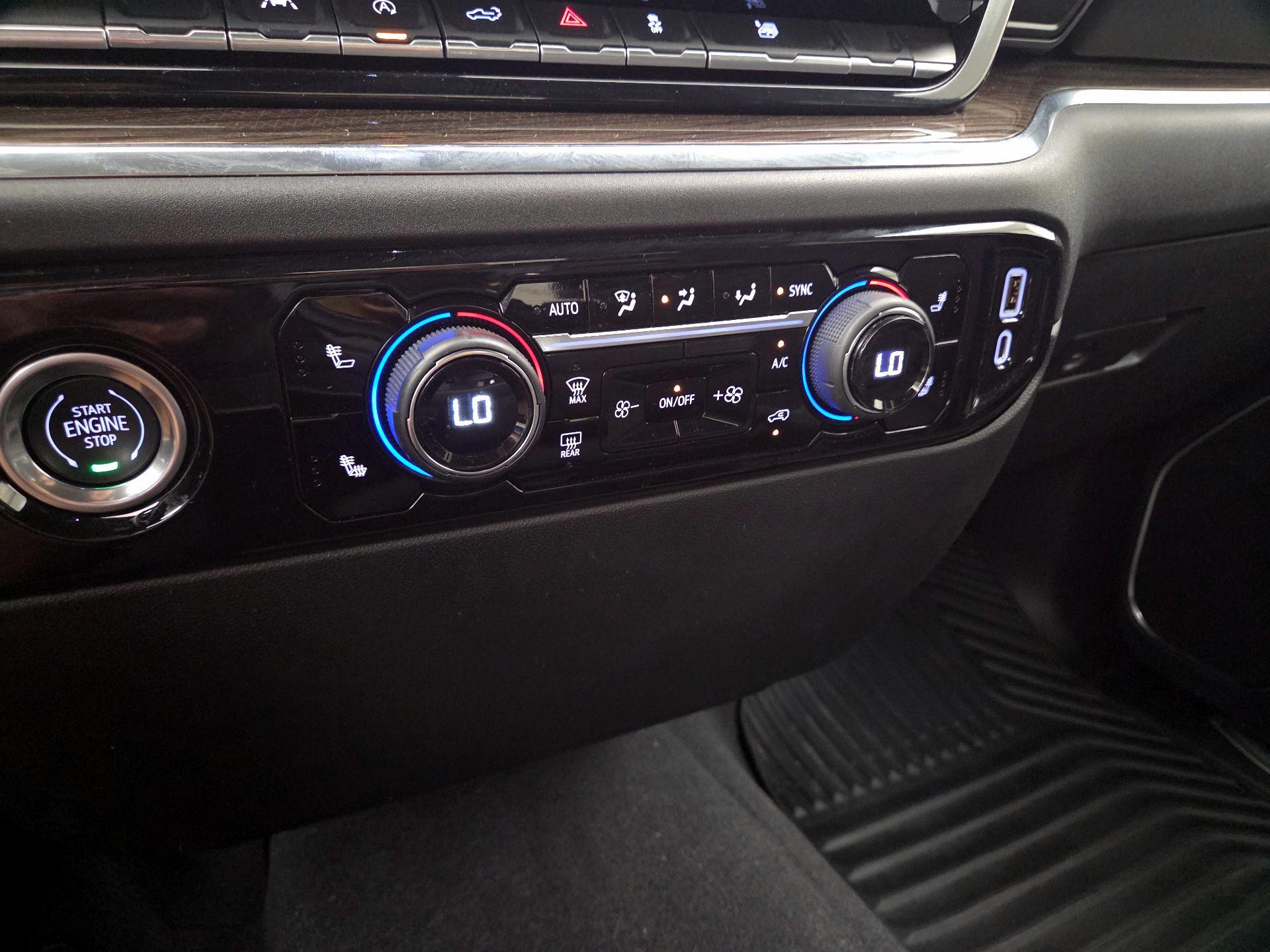 Thumbnail: 2023 Chevrolet Silverado 1500 - 16