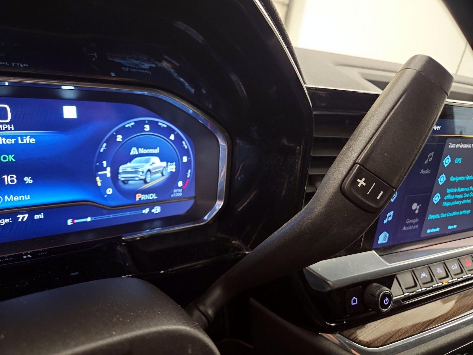 2023 Chevrolet Silverado 1500 LT - Photo 18